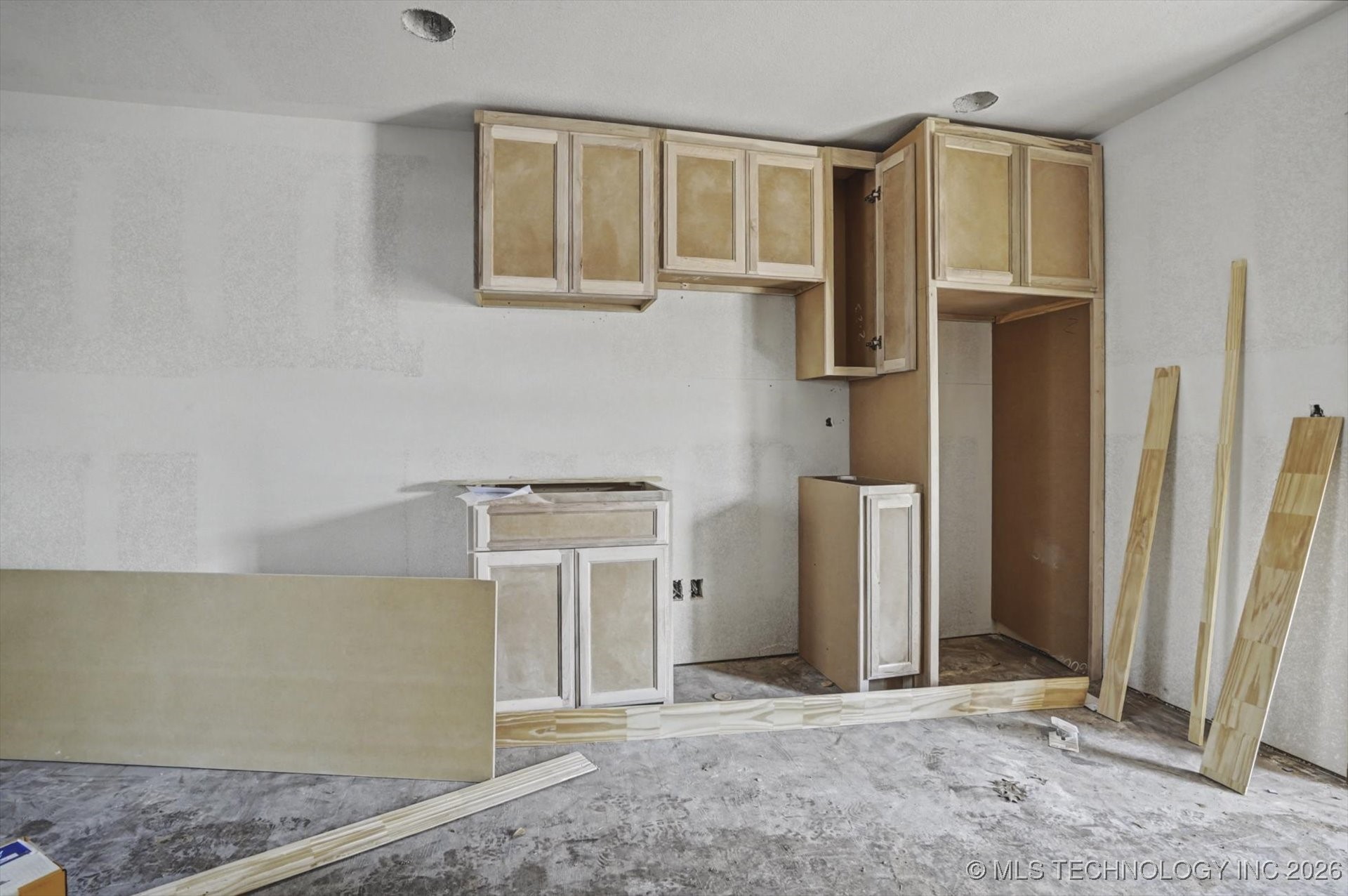 1244 S Quincy Avenue 4 Property Photo 11