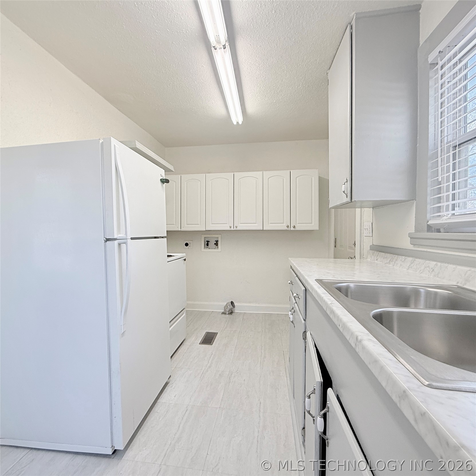 605 Russell Avenue Property Photo 11