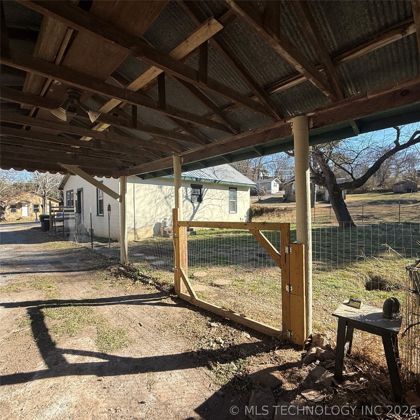 605 Russell Avenue Property Photo 33