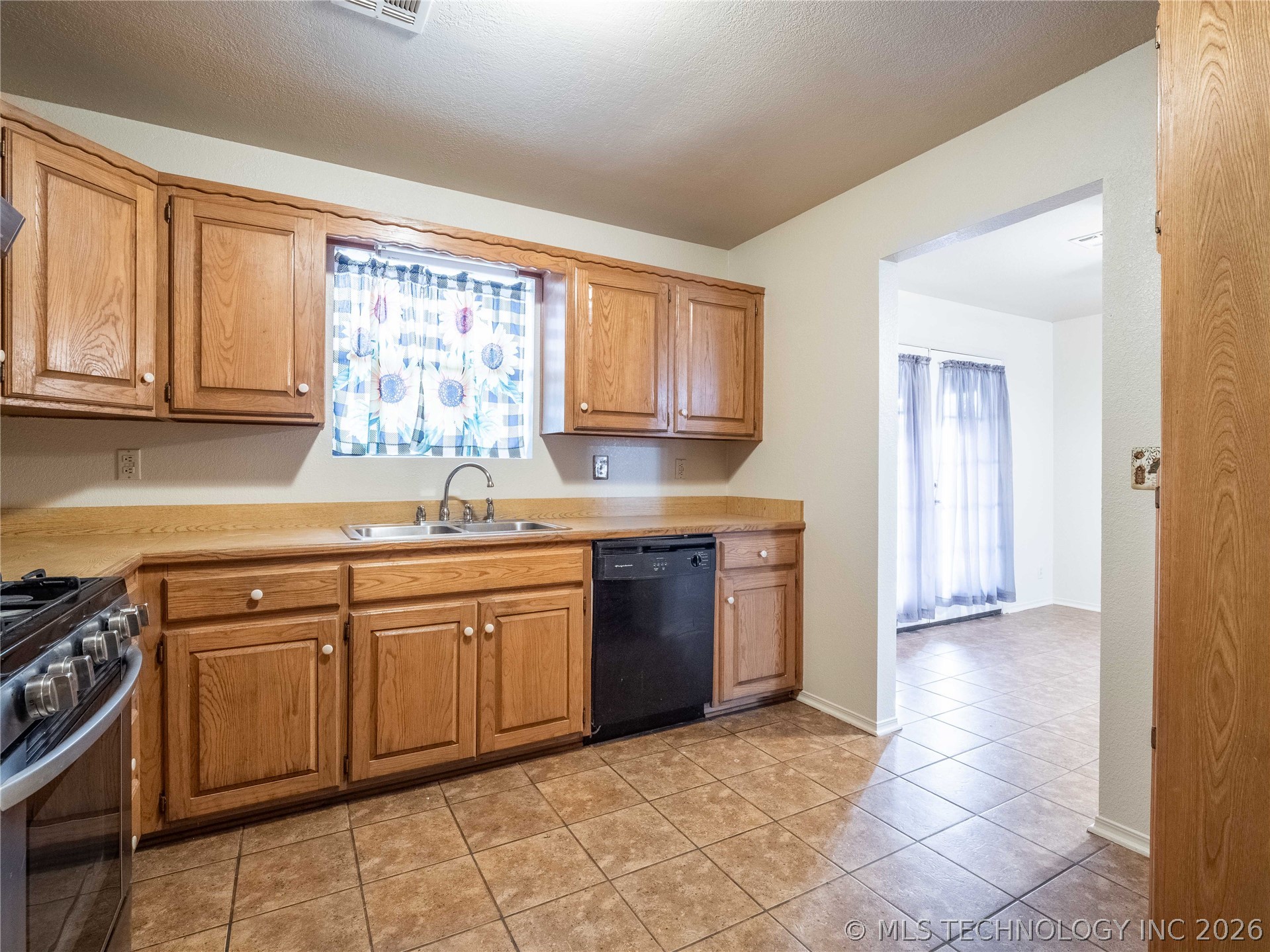 400 W Coal Avenue Property Photo 14