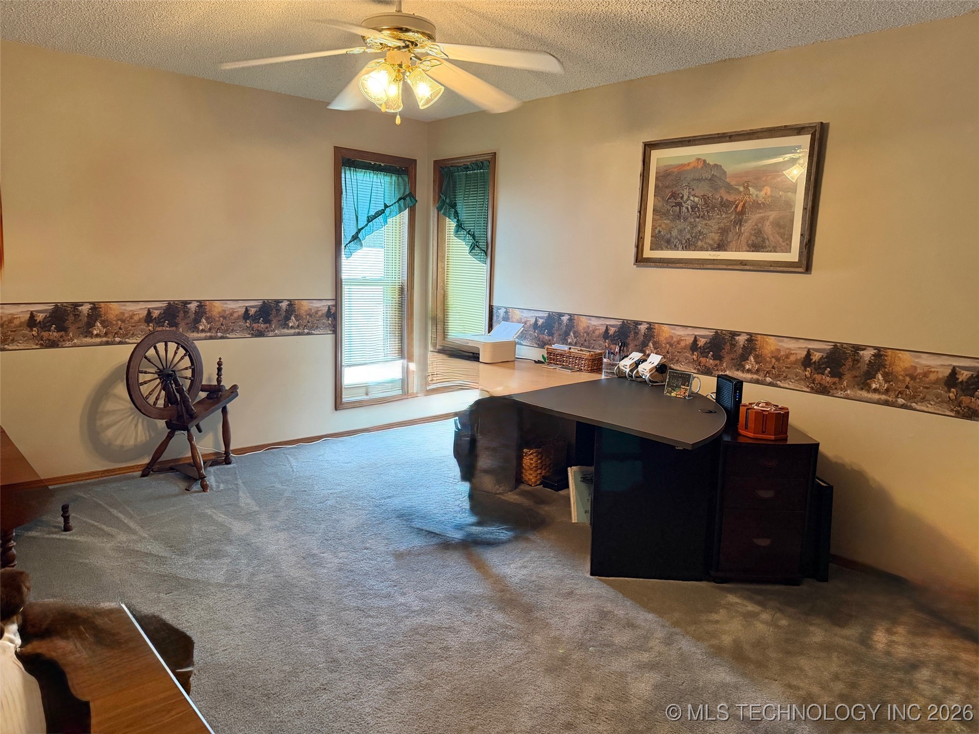 860 Lori Lane Property Photo 9