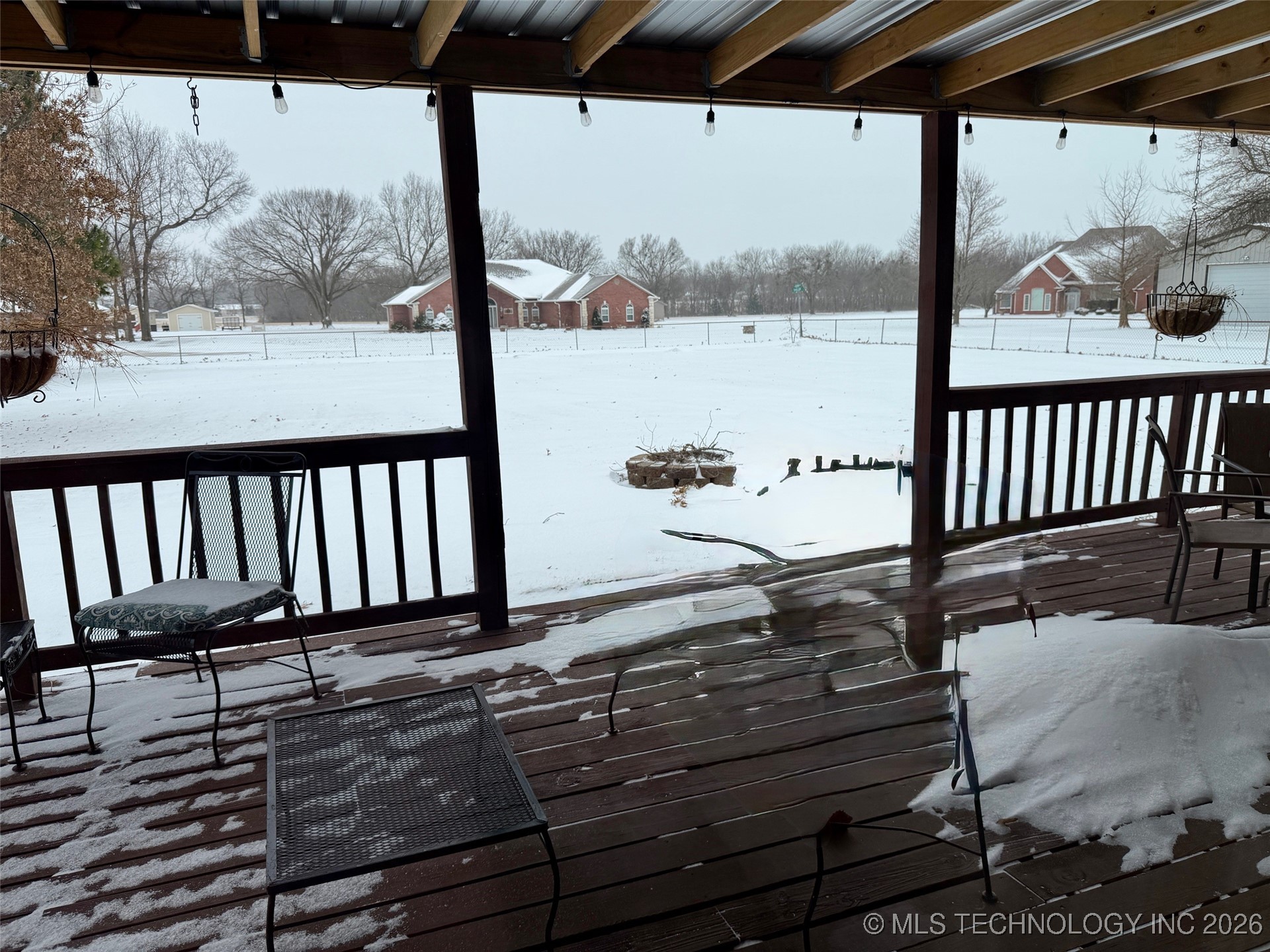 860 Lori Lane Property Photo 12