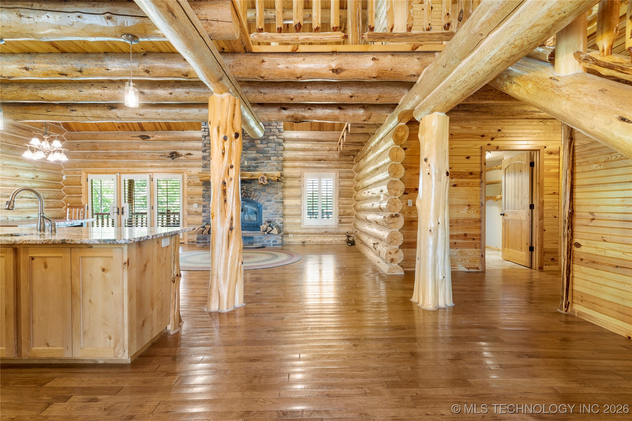 72860 S 220 Road Property Photo 4