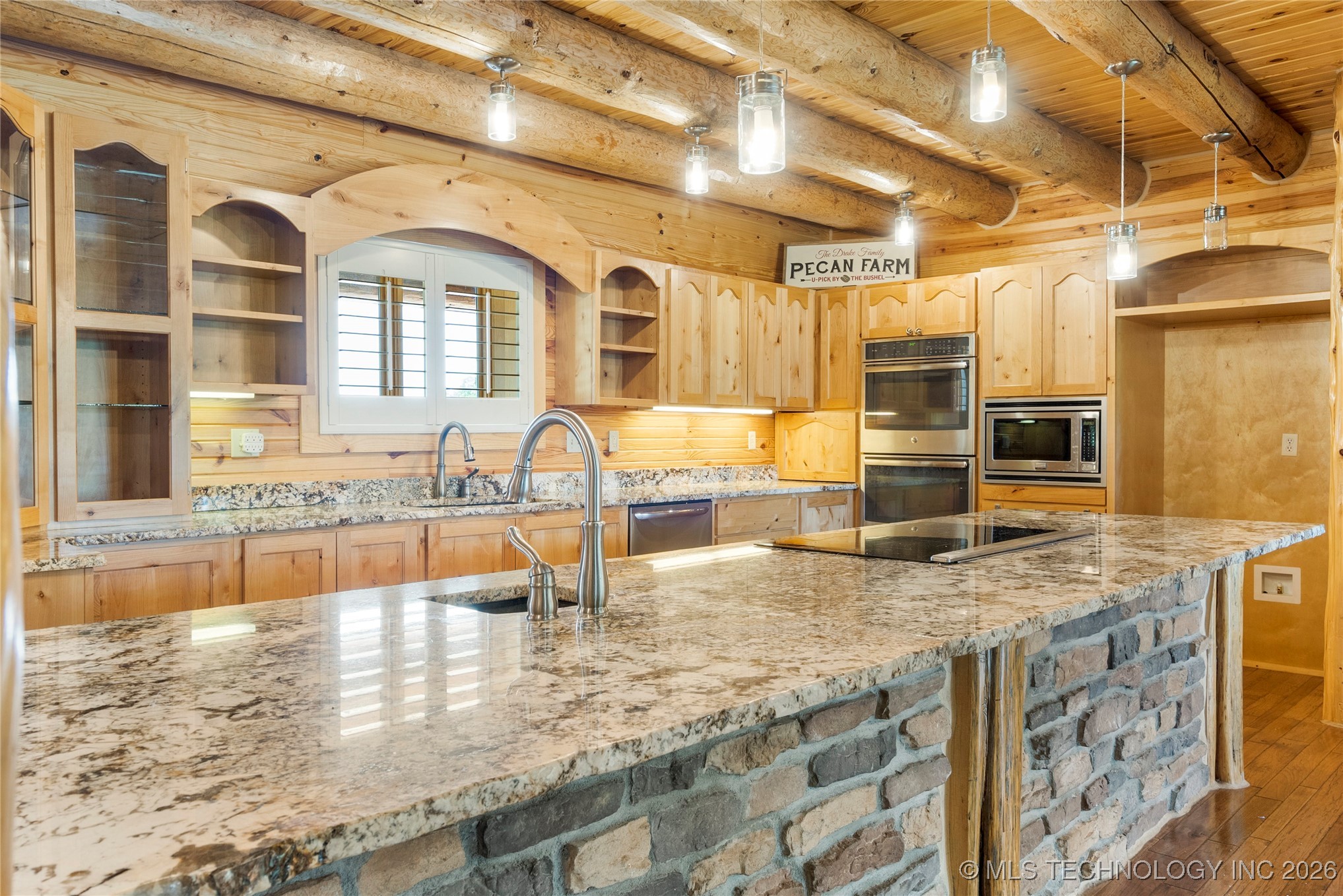 72860 S 220 Road Property Photo 11