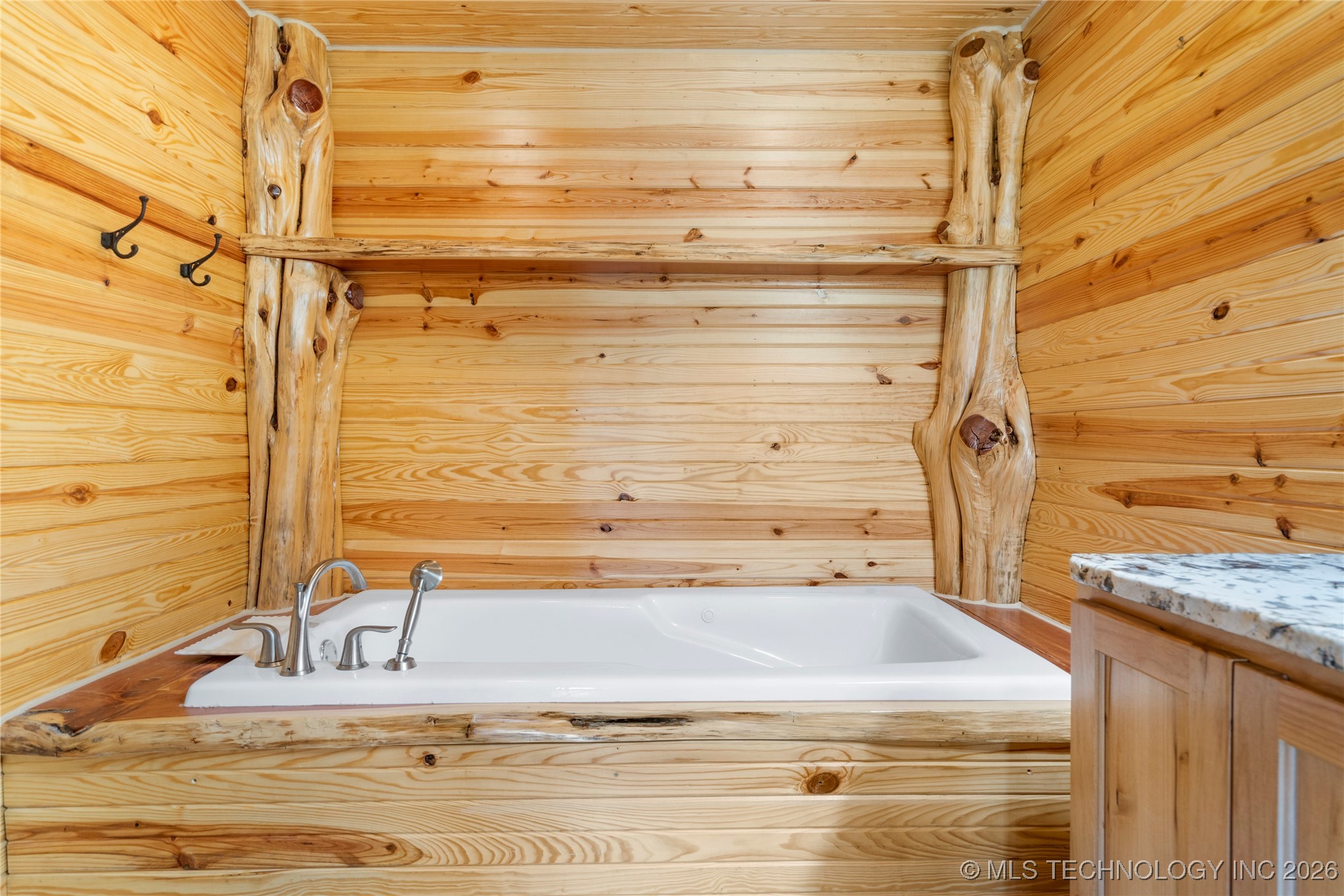 72860 S 220 Road Property Photo 21