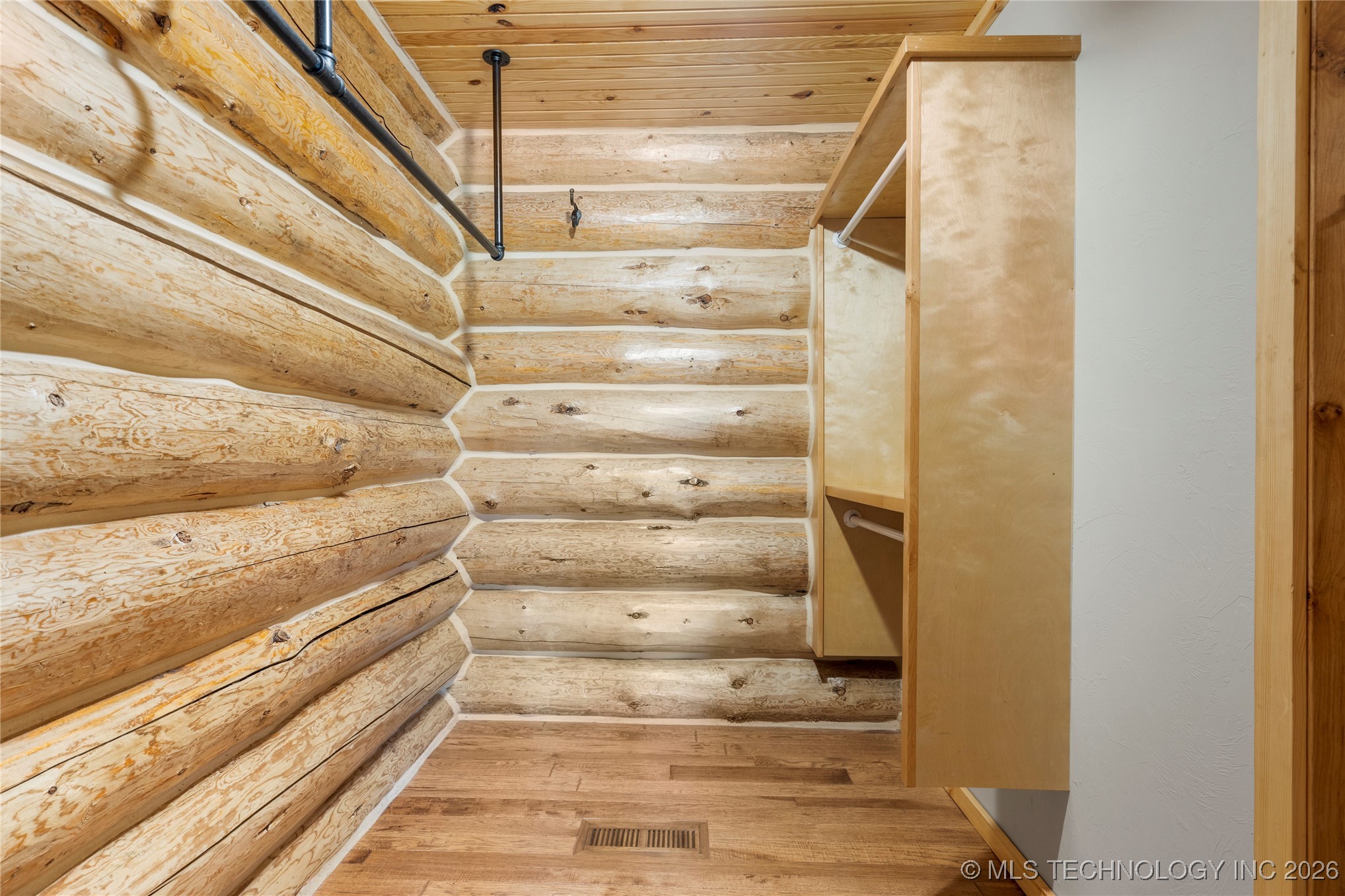 72860 S 220 Road Property Photo 27