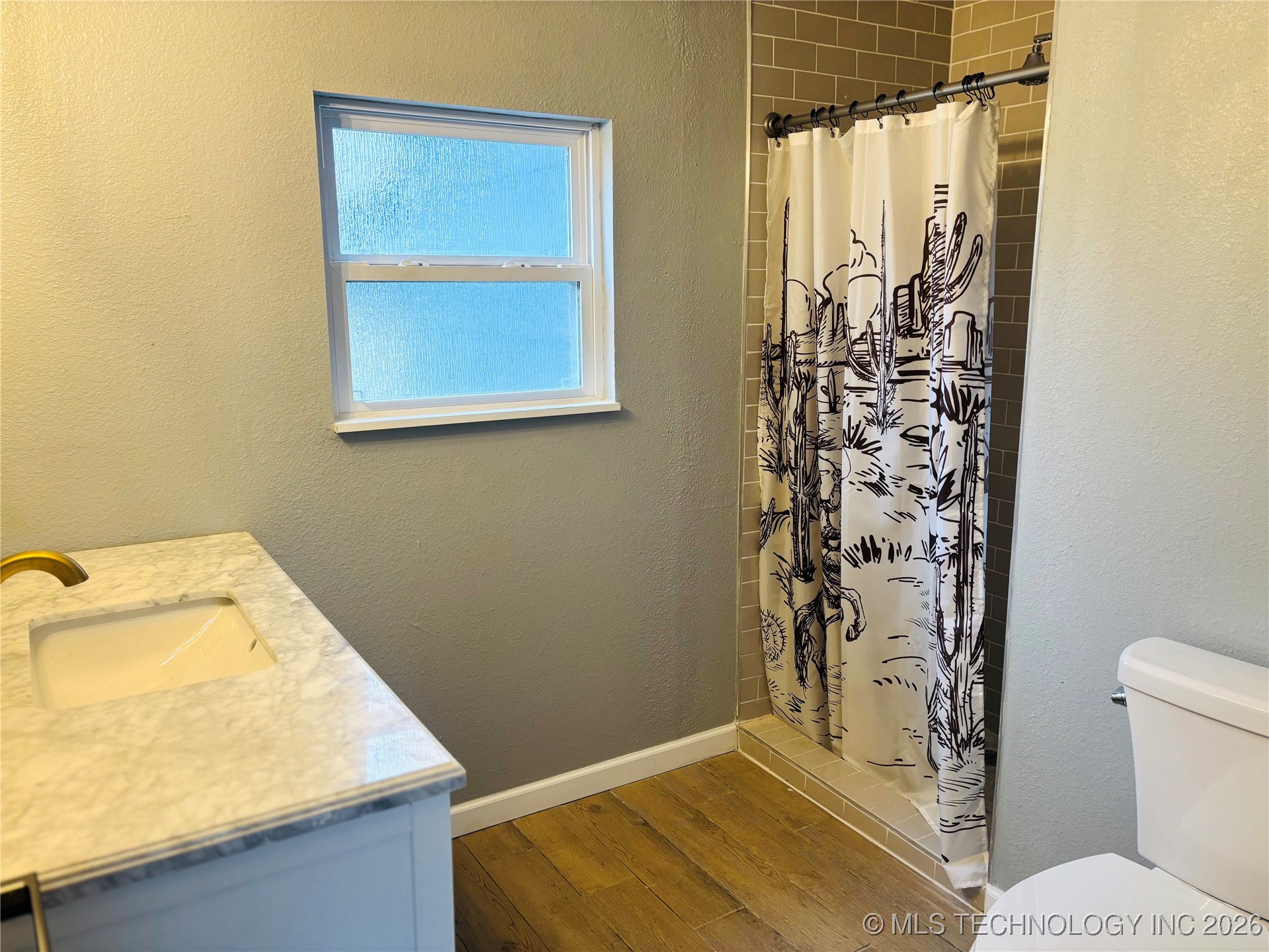 110 N 65th West Avenue Property Photo 30