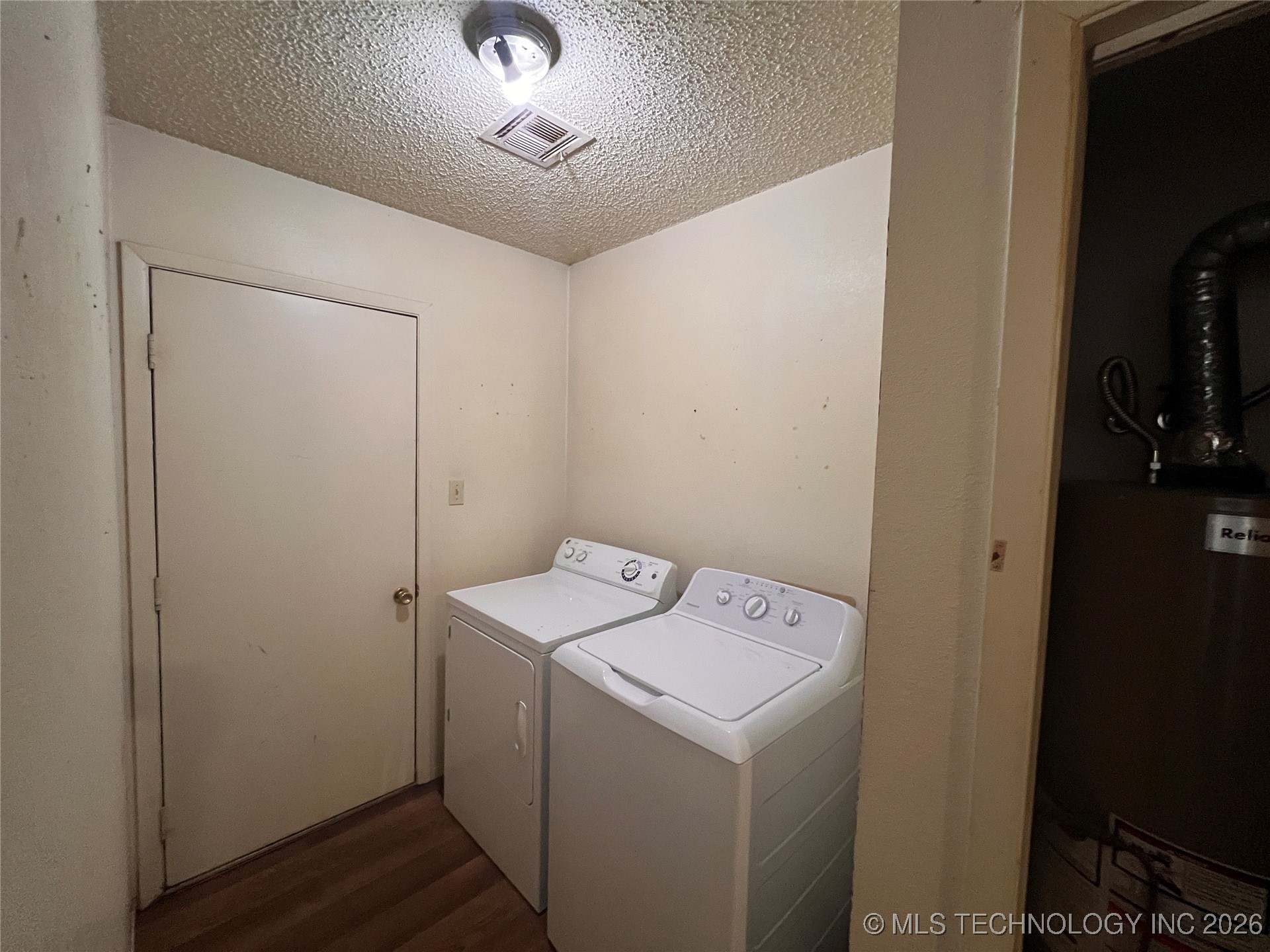 20425 P 9 B Property Photo 13