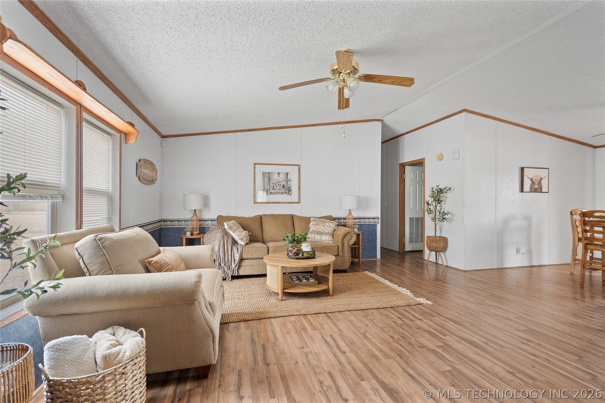 929 Buckskin Property Photo 4