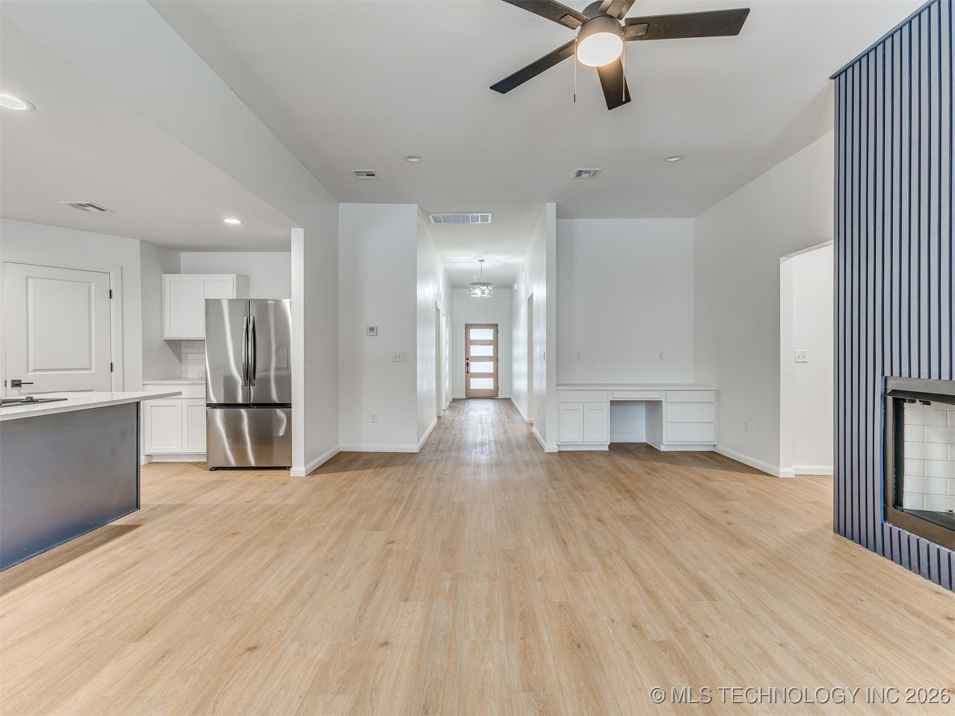 730 E 38th Street N Property Photo 7