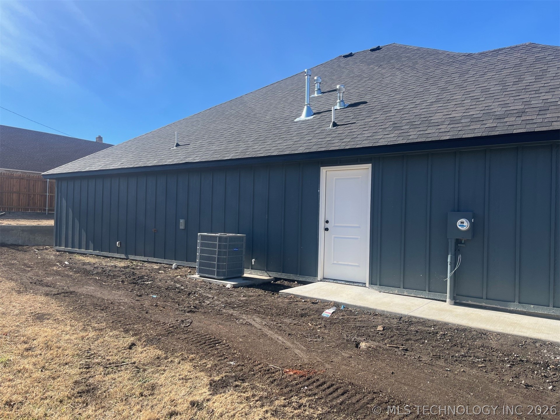 730 E 38th Street N Property Photo 35