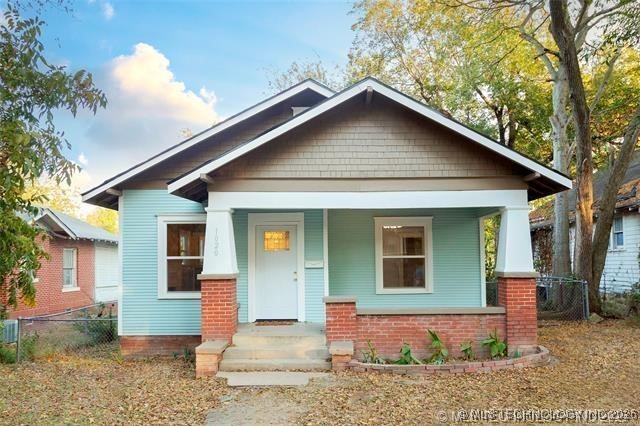 1020 S 6th Property Photo 1