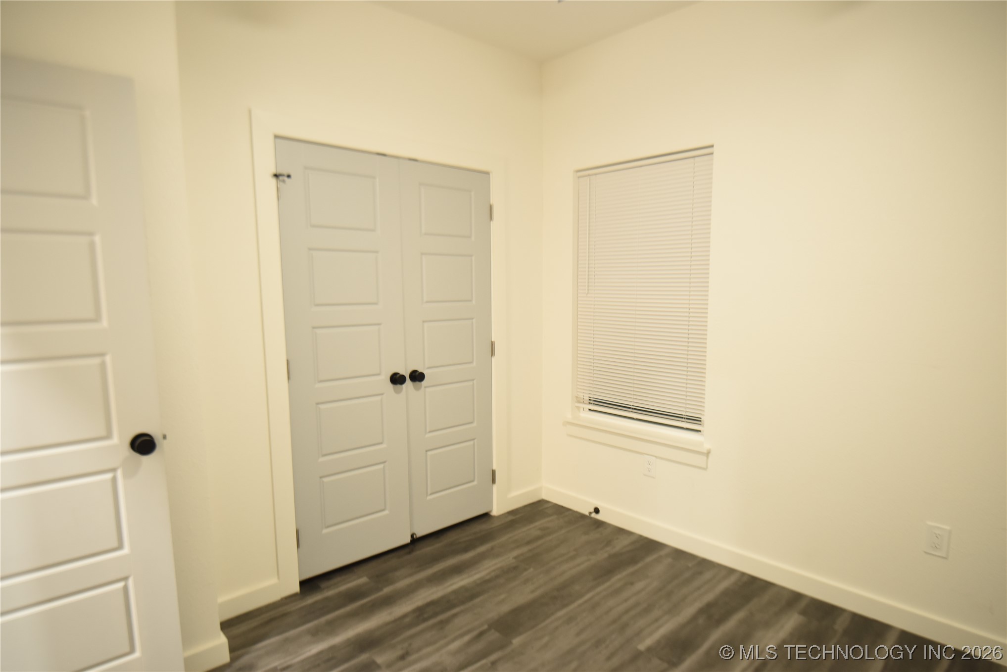 2727 E 27th Street N Property Photo 18