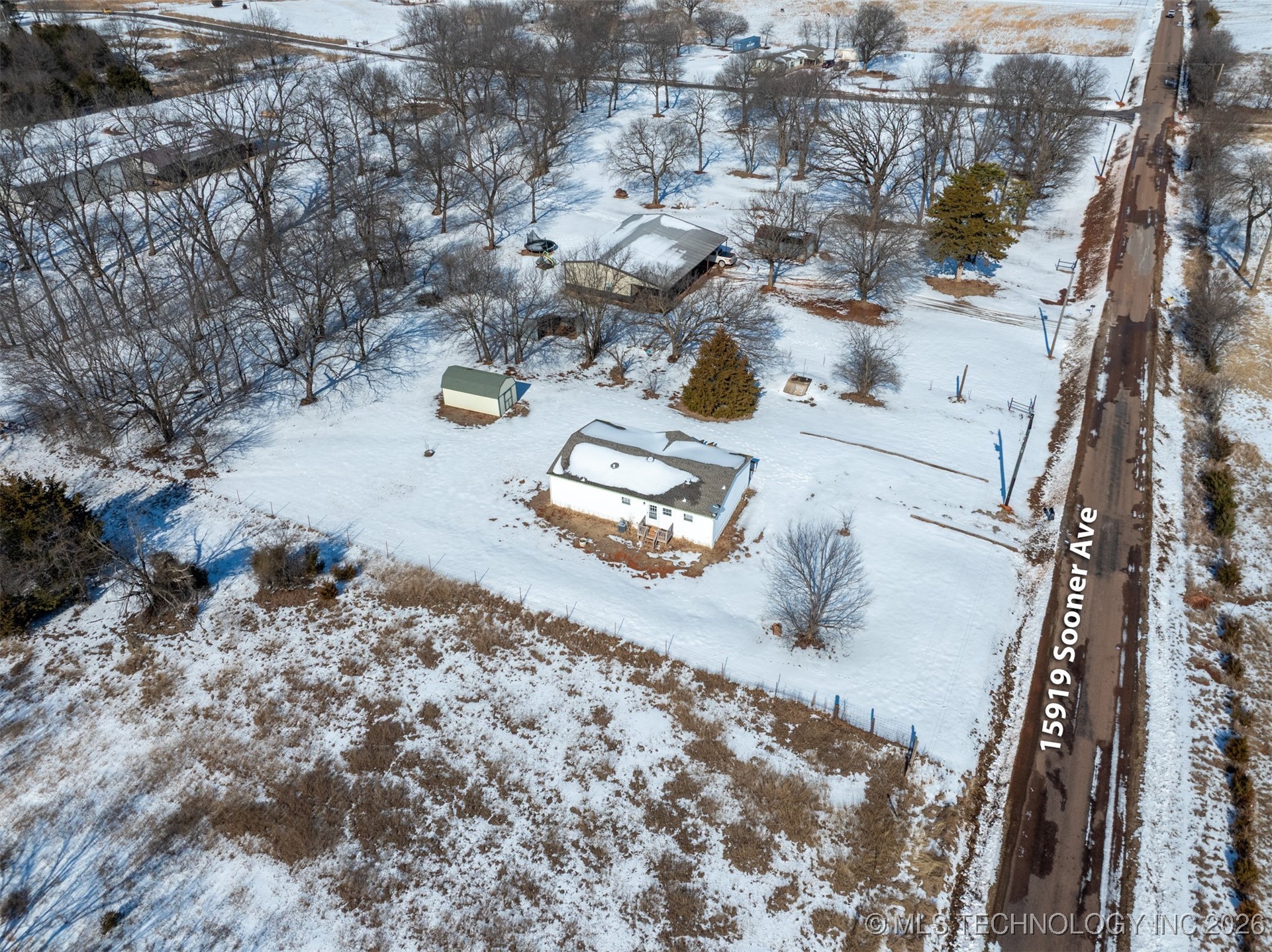 15919 Sooner Avenue Property Photo 2