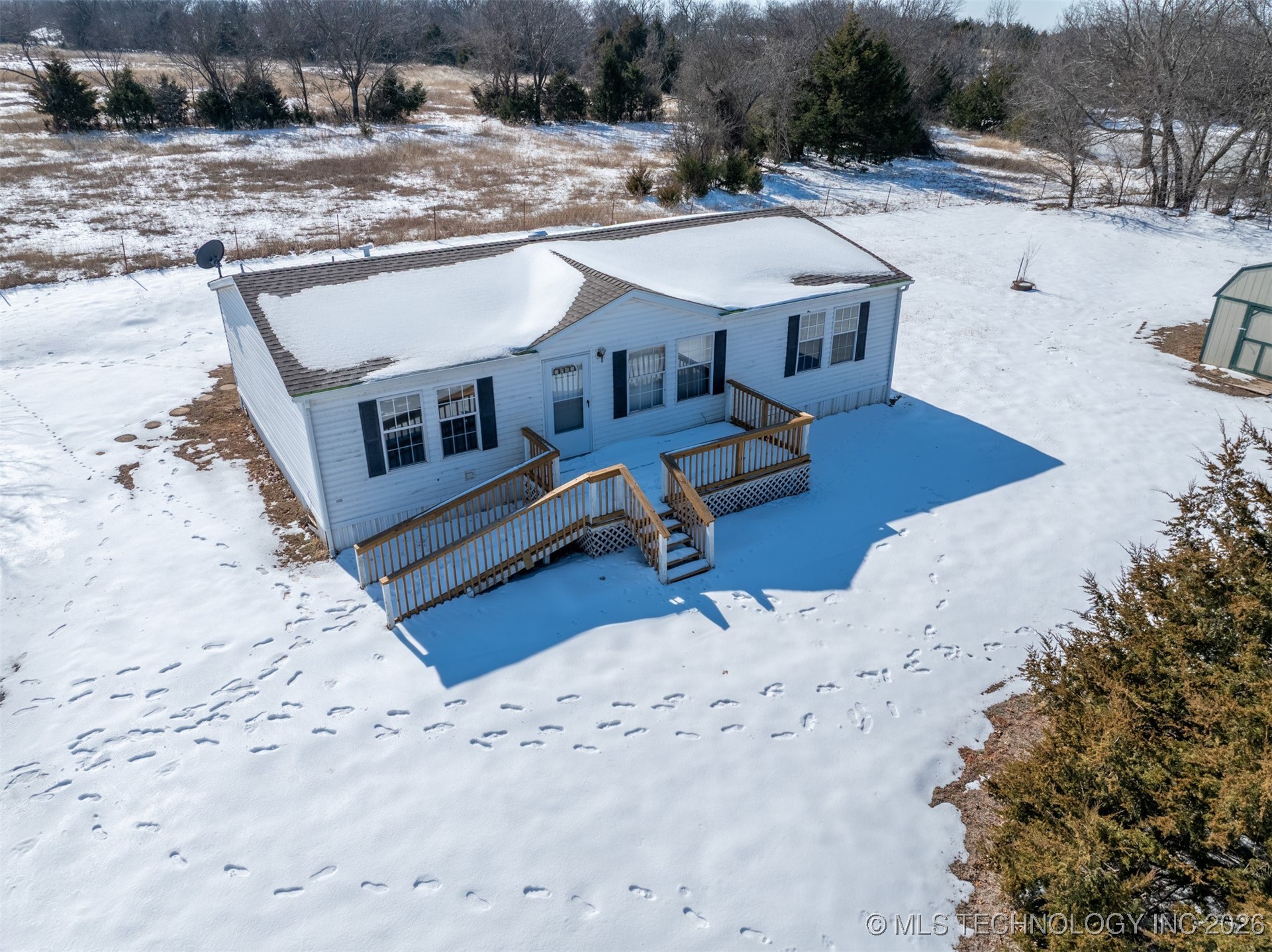 15919 Sooner Avenue Property Photo 3