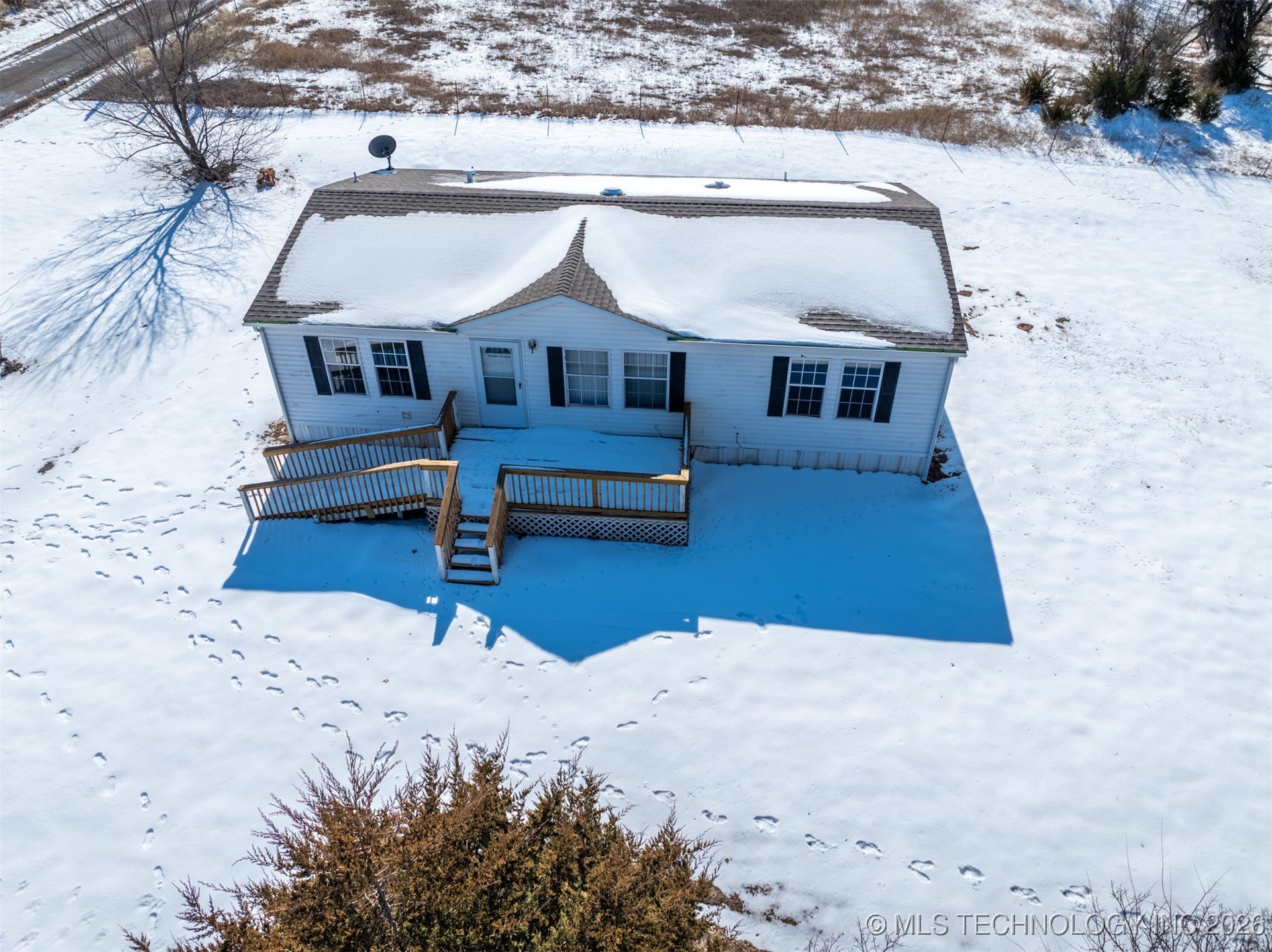 15919 Sooner Avenue Property Photo 4