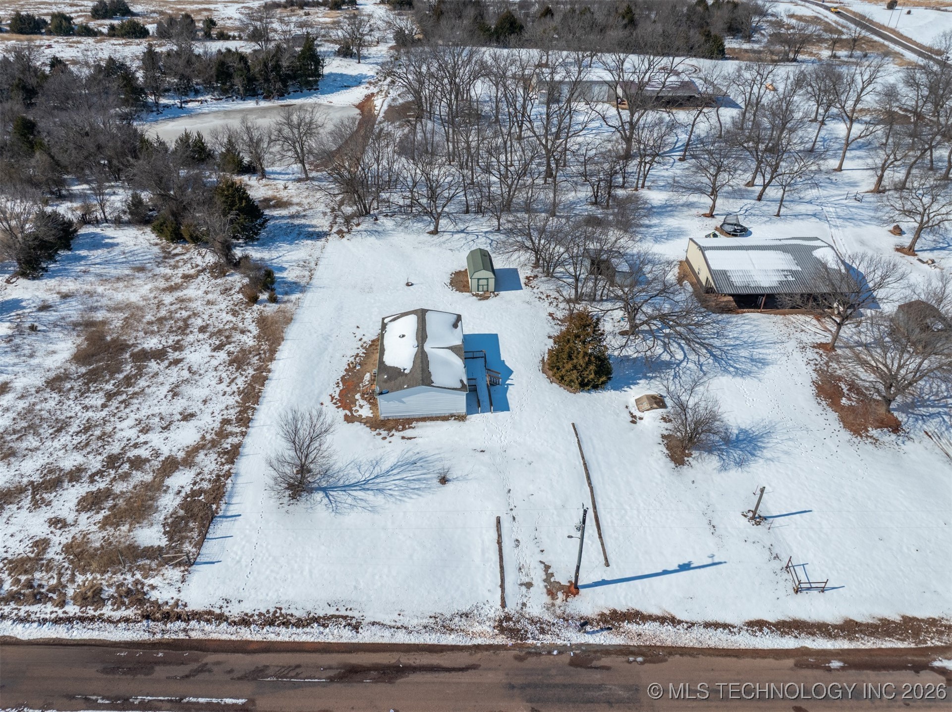 15919 Sooner Avenue Property Photo 12