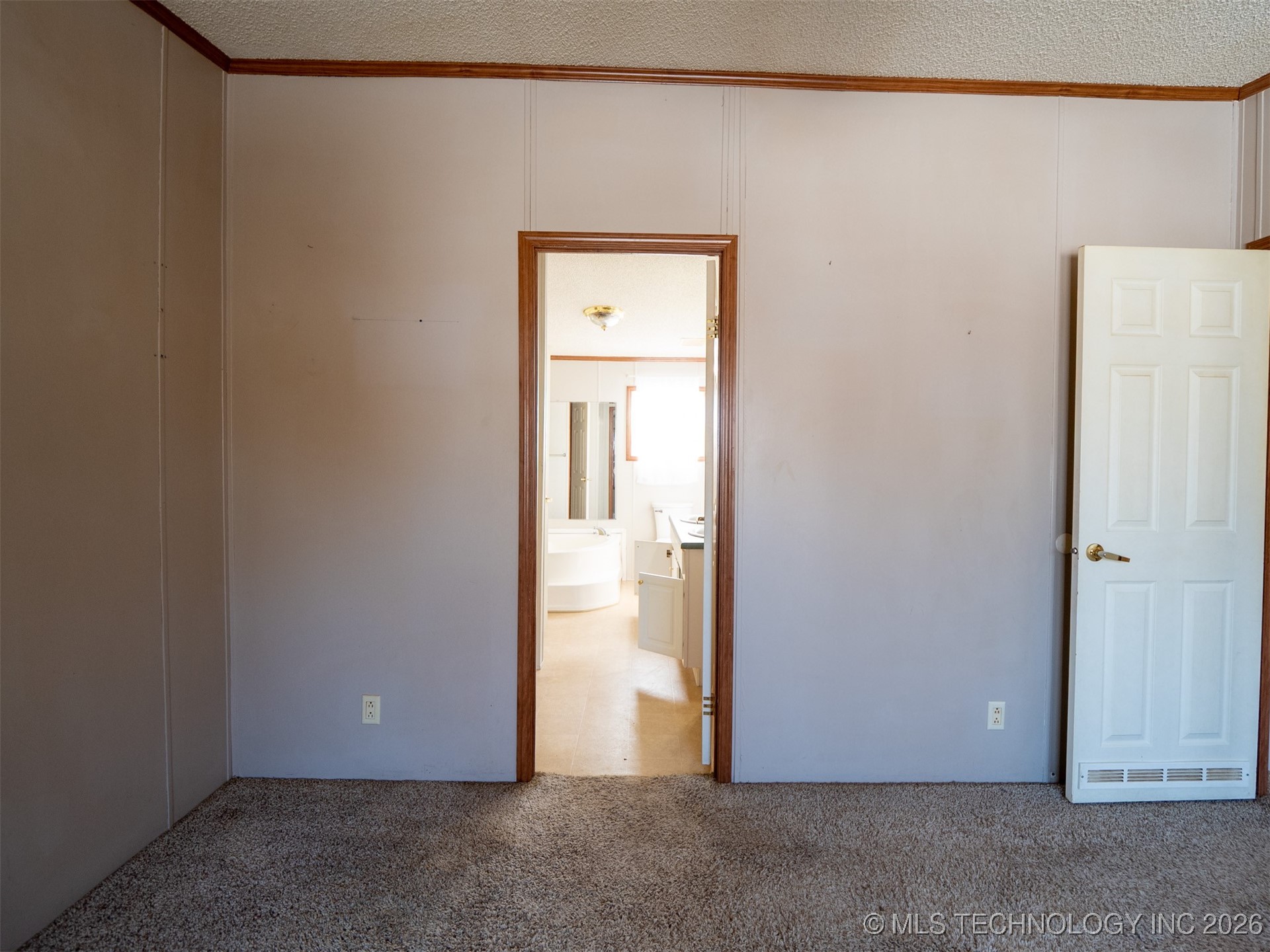 15919 Sooner Avenue Property Photo 57