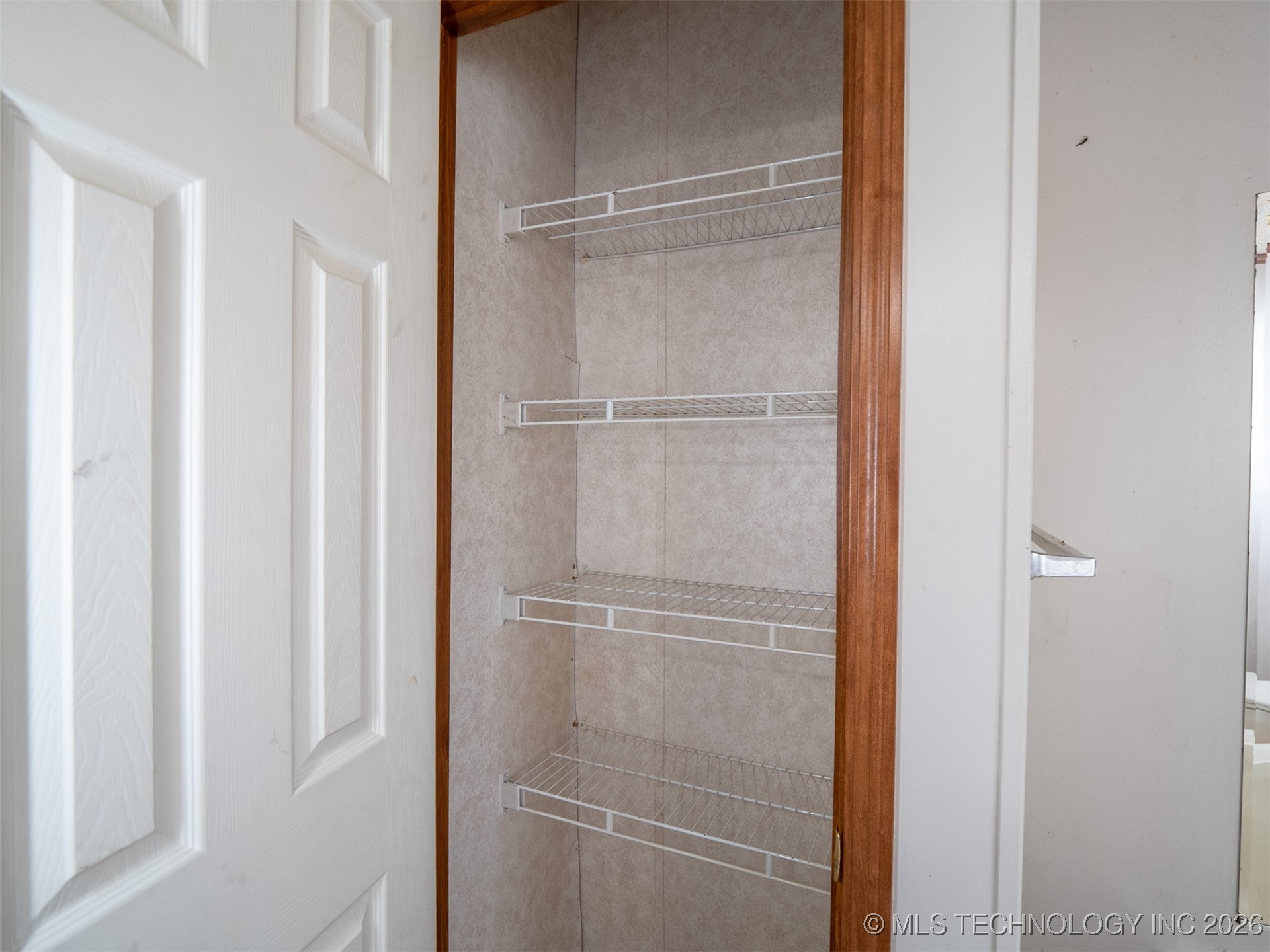 15919 Sooner Avenue Property Photo 62