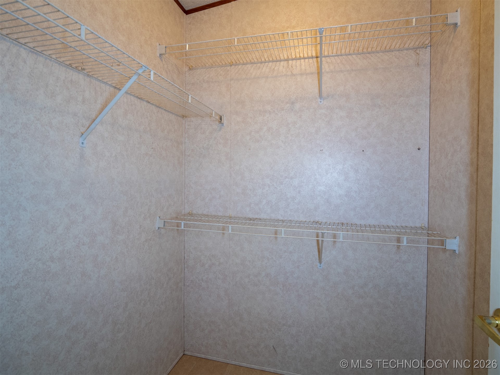 15919 Sooner Avenue Property Photo 63
