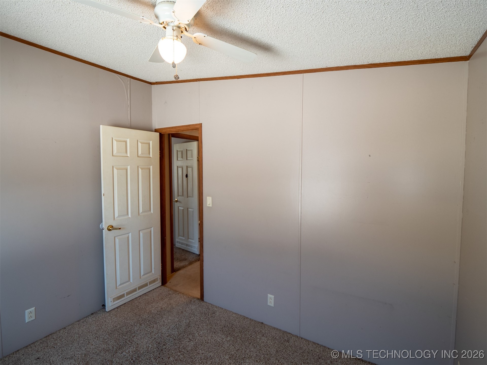 15919 Sooner Avenue Property Photo 73