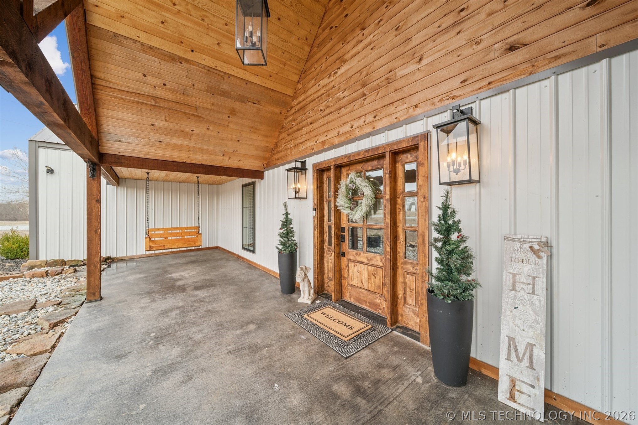 5086 N 427 Road Property Photo 4