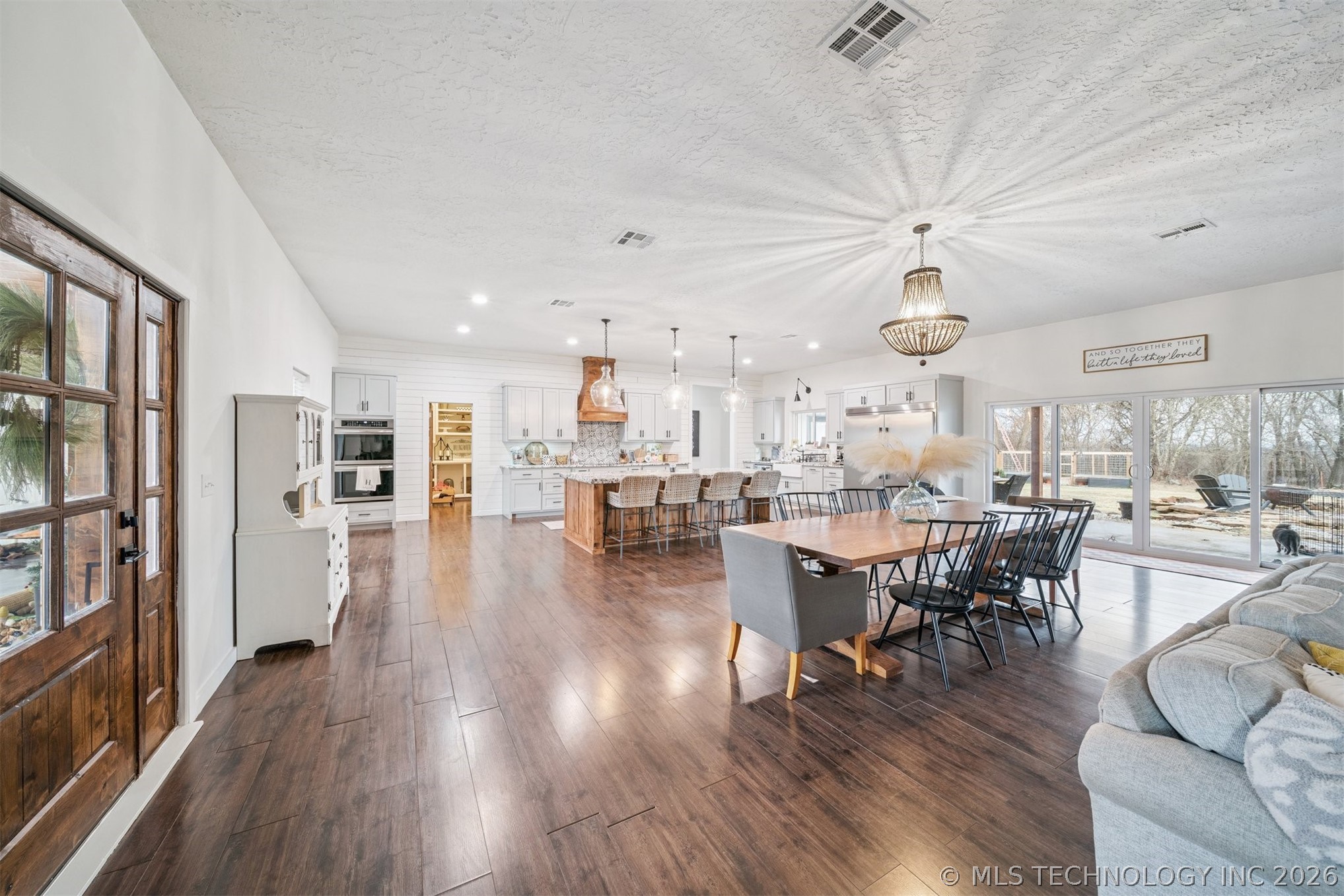 5086 N 427 Road Property Photo 6