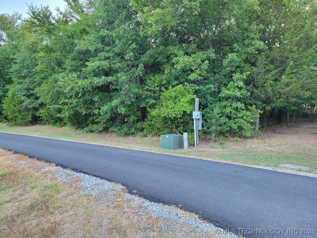 Hummingbird Lane Property Photo 1