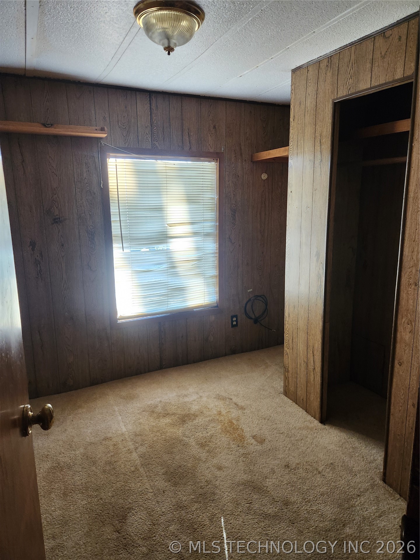 111 E 4th Street Property Photo 5