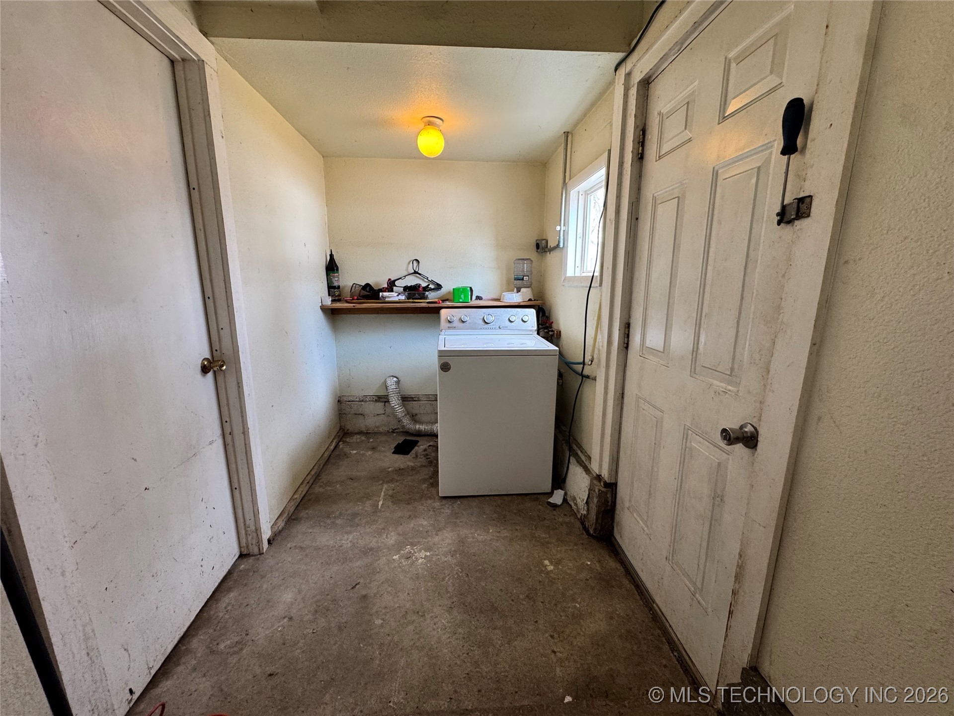 435 S Maple Street Property Photo 18