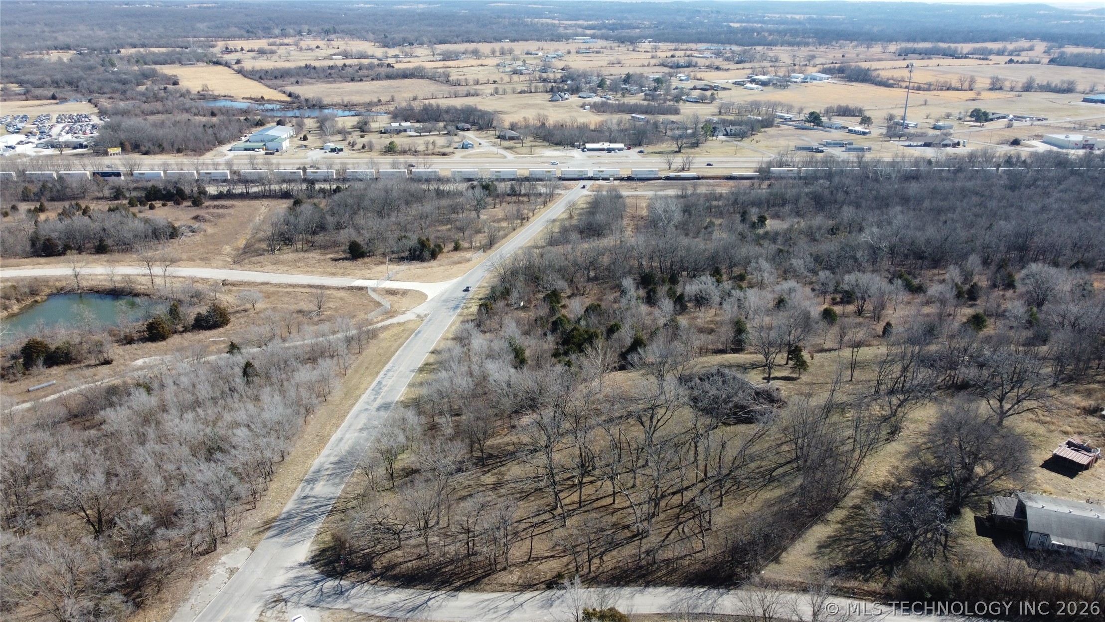 15501 E Spencer Creek Road Property Photo 5