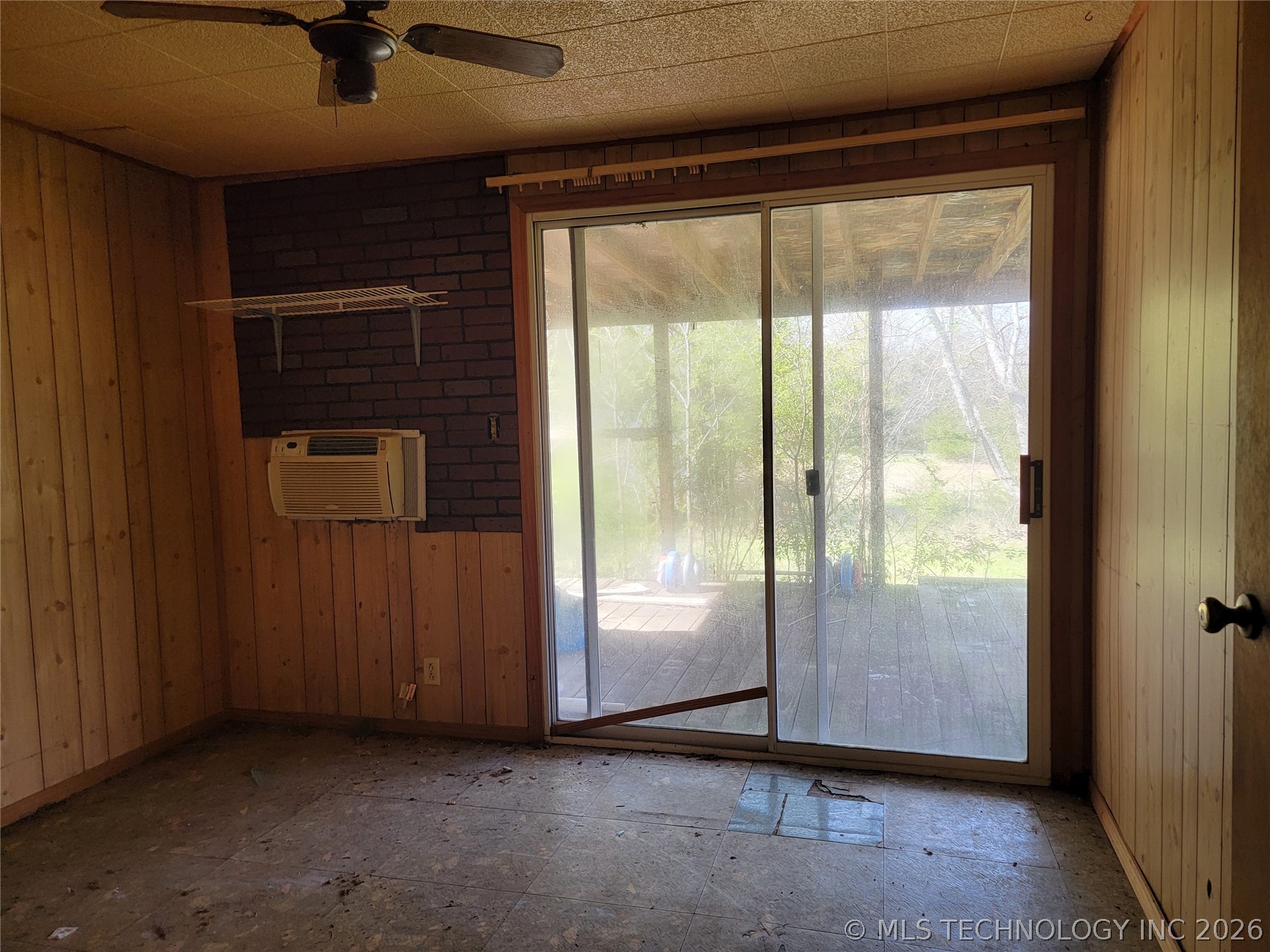 98904 S 4439 Road Property Photo 11