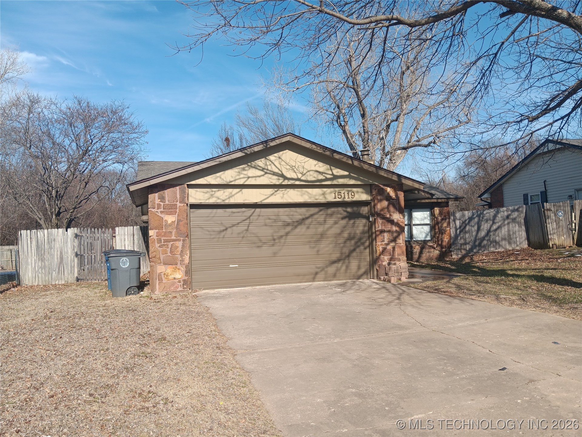 15119 E 35th Street Property Photo 1