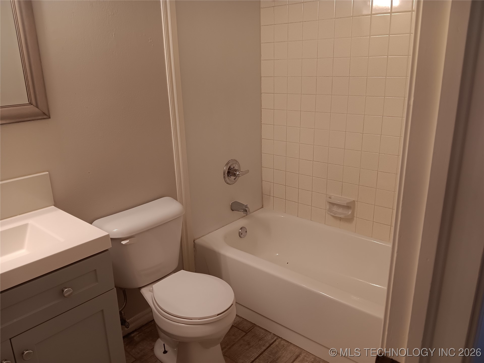 15119 E 35th Street Property Photo 16