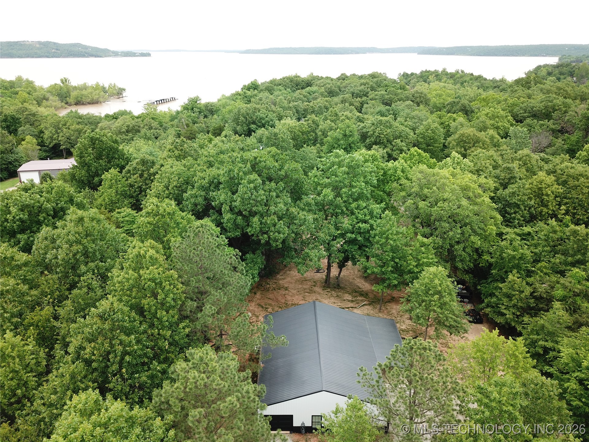 15 Elm Property Photo 4