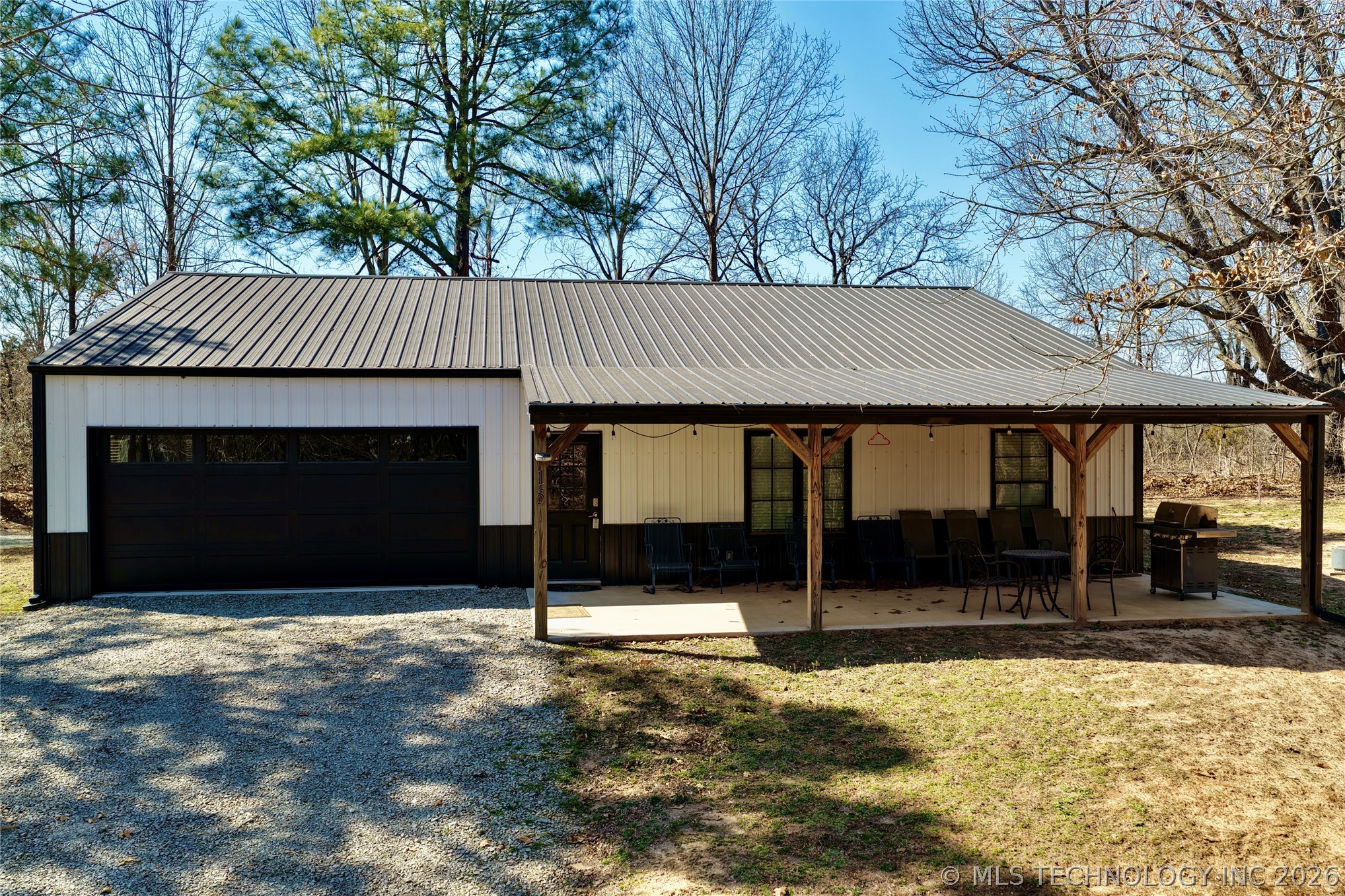 15 Elm Property Photo 5