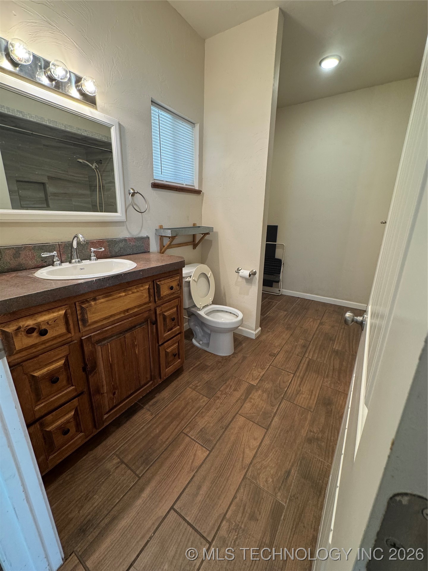 417 S Harrison Property Photo 6