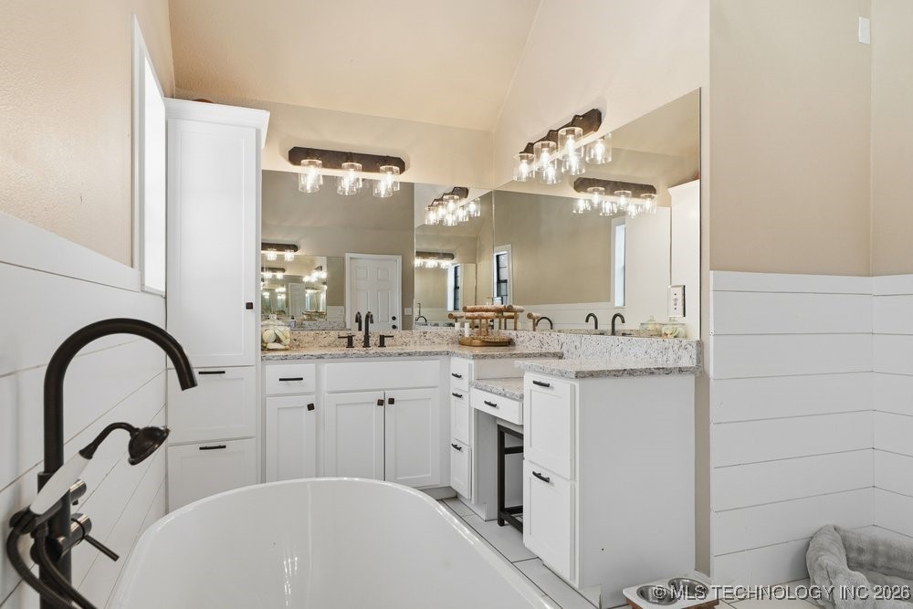 8558 E Melody Court Property Photo 34