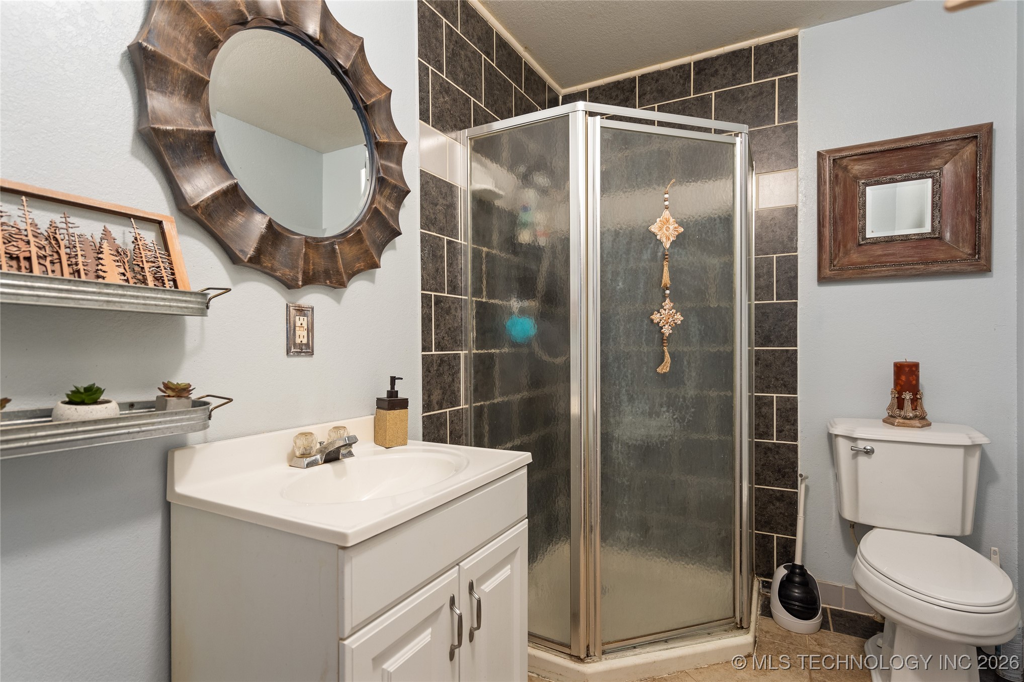 300 S 1st Street Property Photo 25