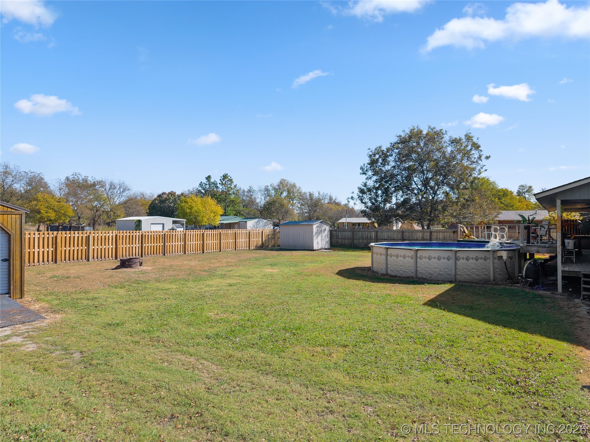 300 S 1st Street Property Photo 30