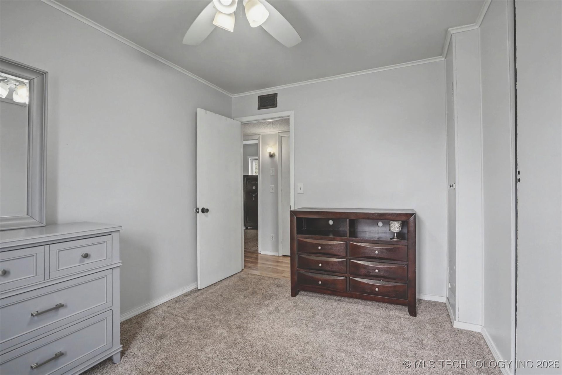 7854 E King Street Property Photo 20