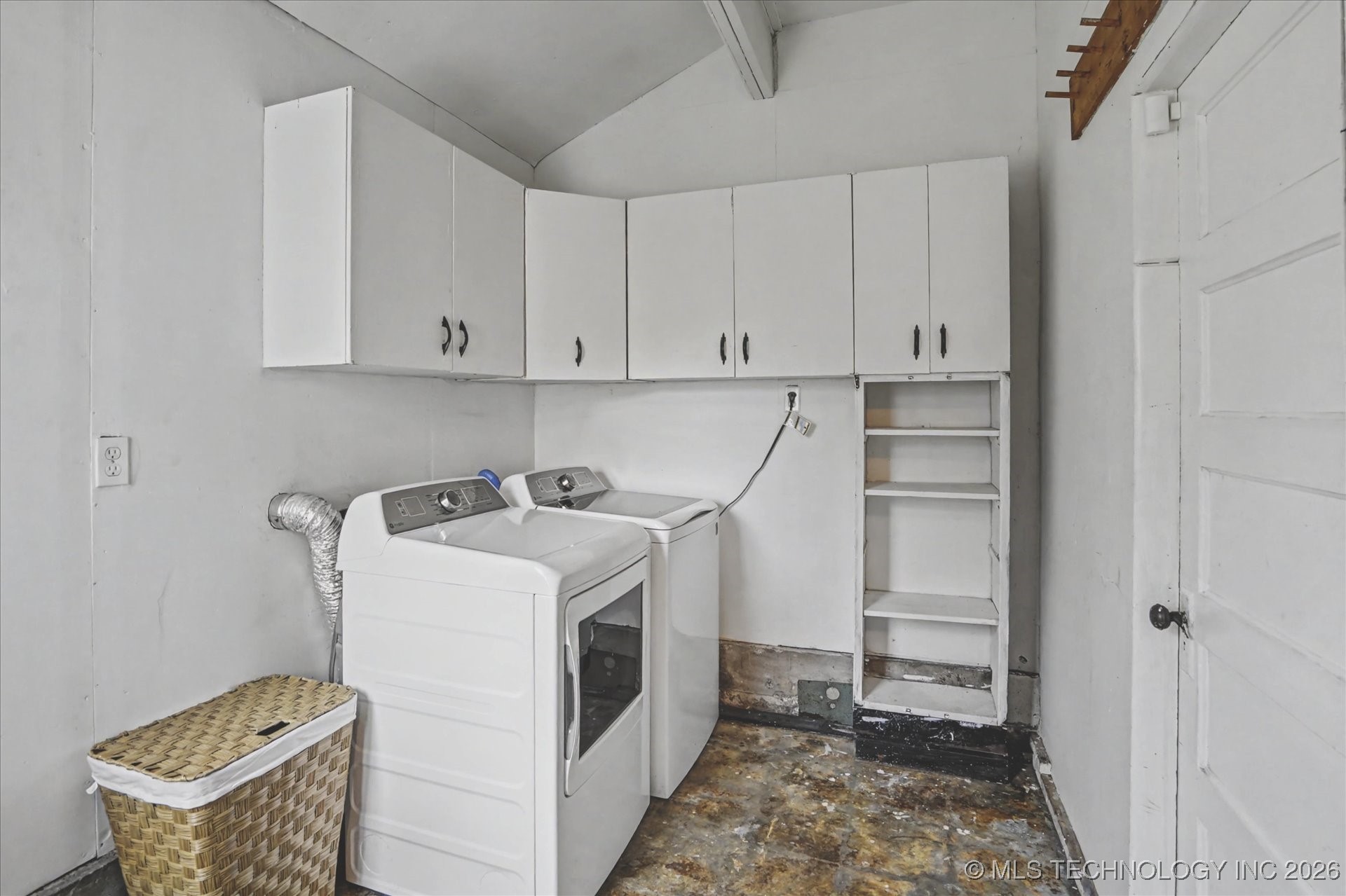 7854 E King Street Property Photo 23