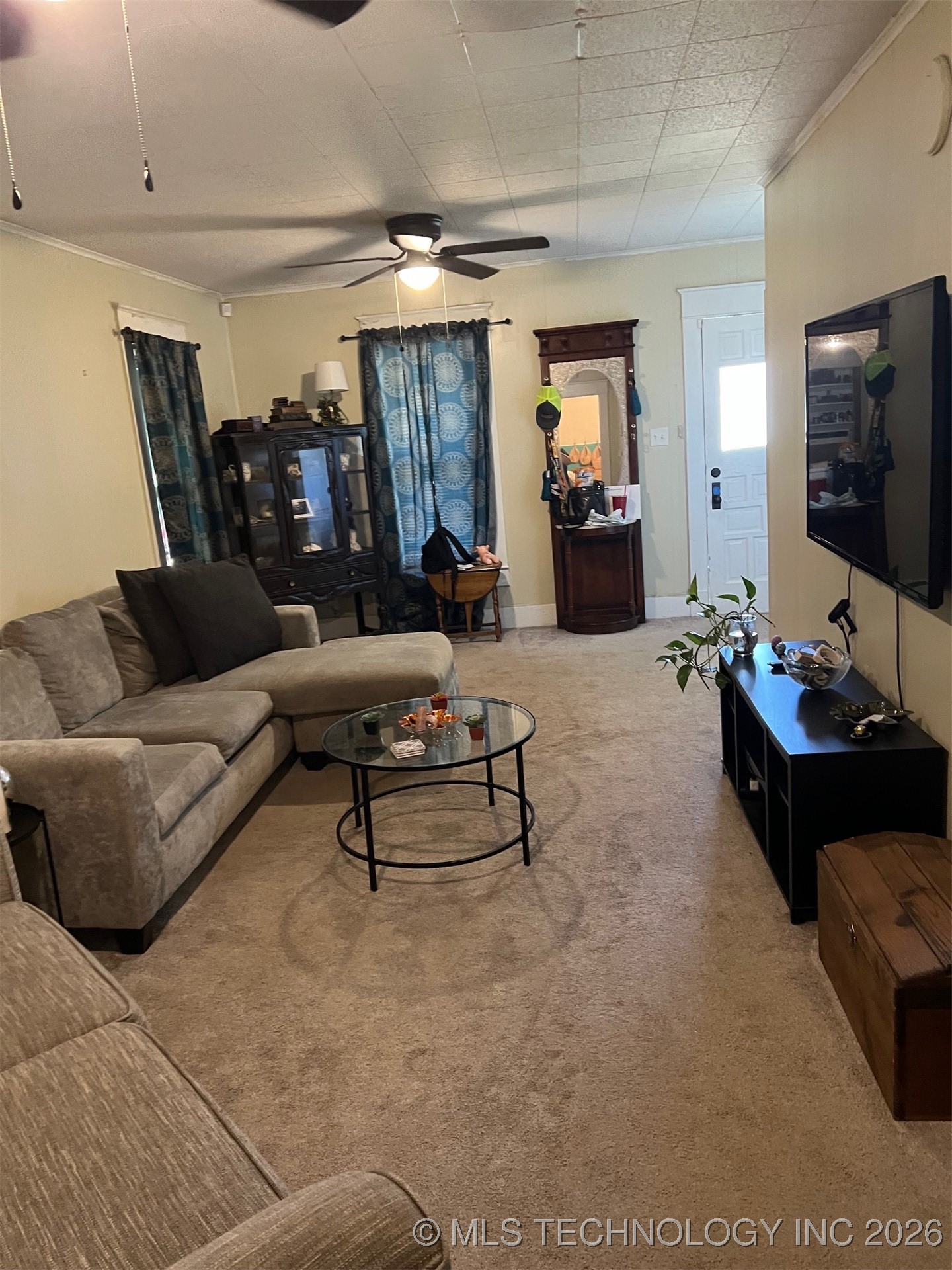 109 S Vine Avenue Property Photo 9