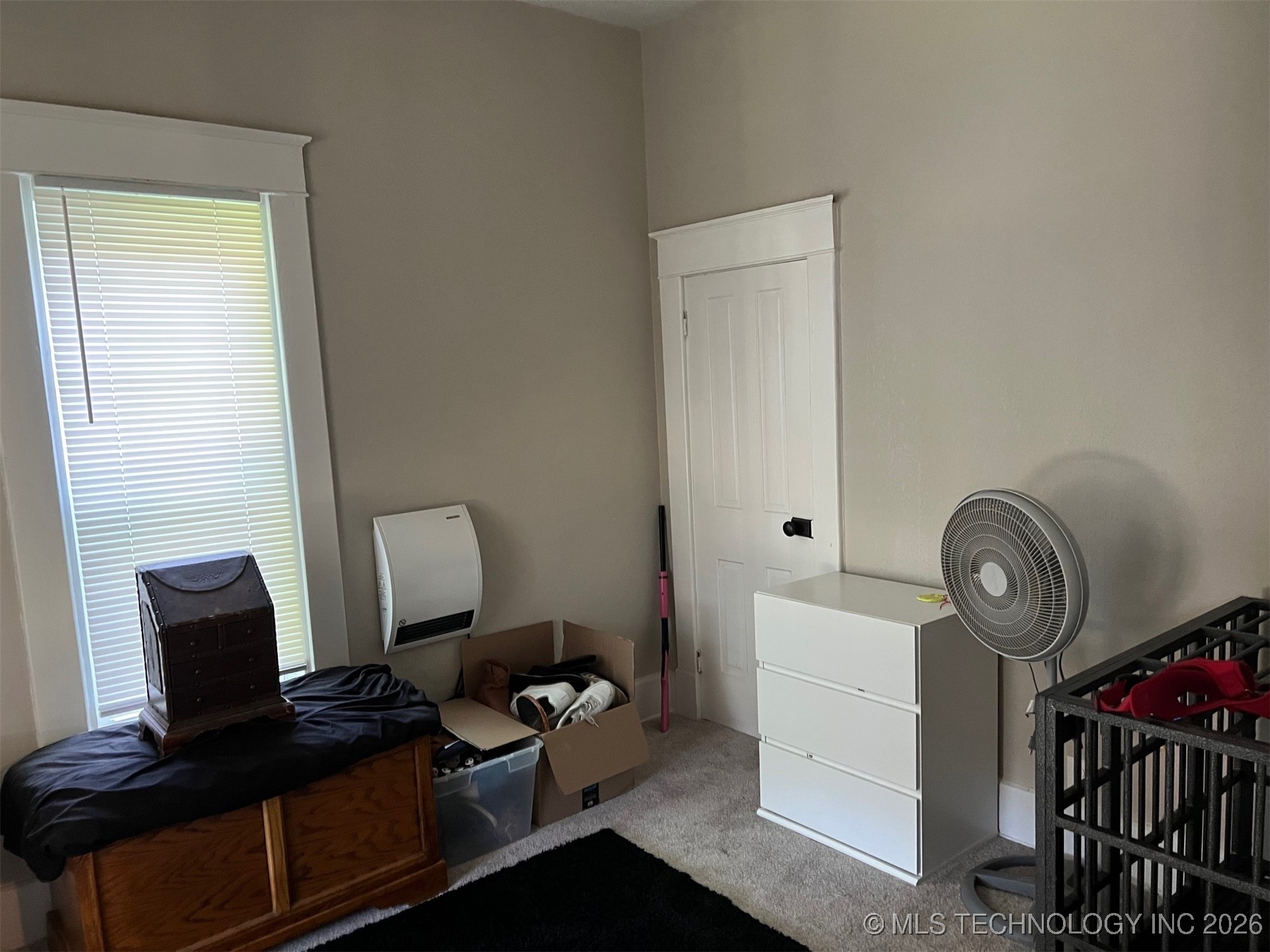 109 S Vine Avenue Property Photo 17