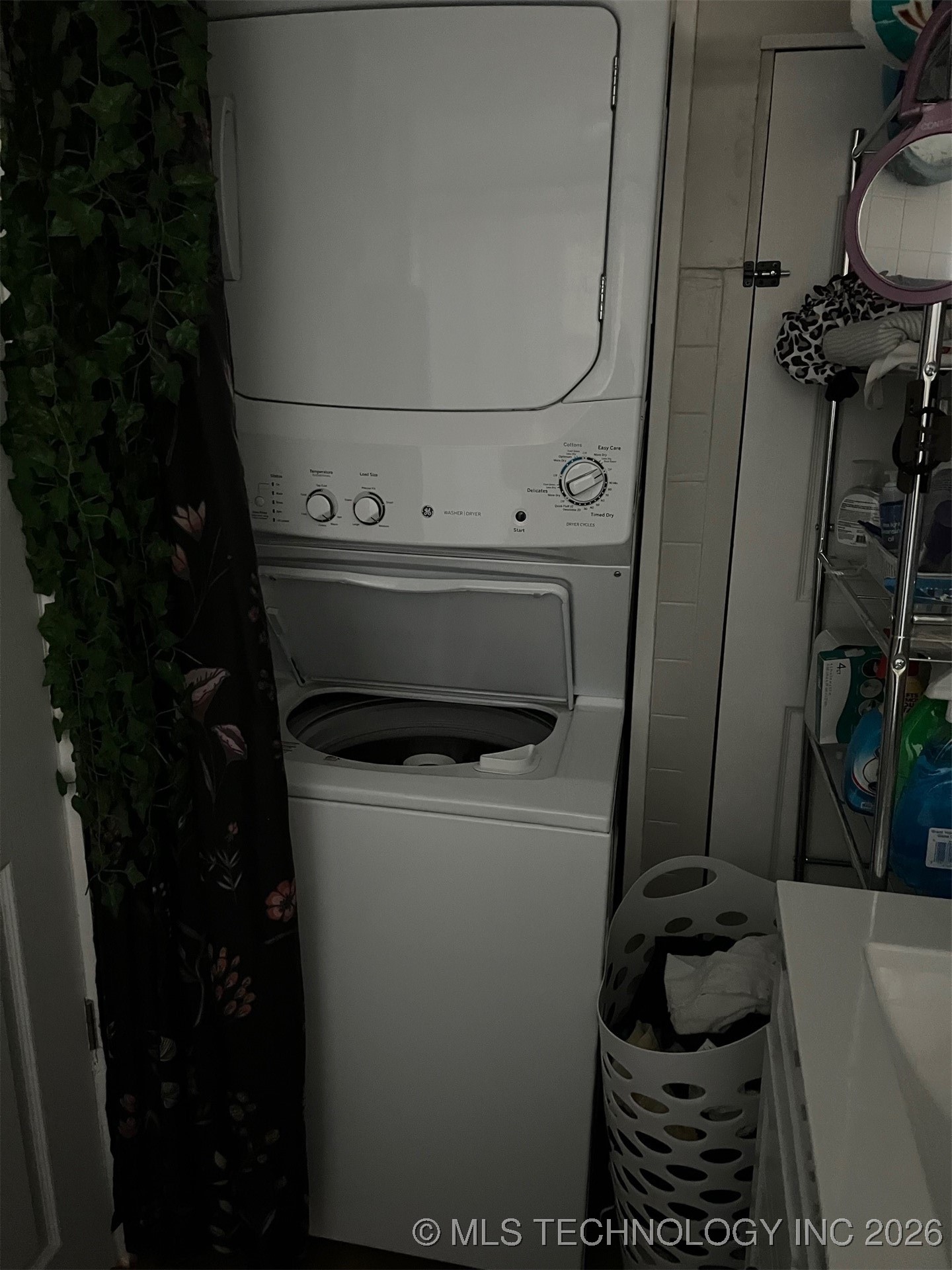 109 S Vine Avenue Property Photo 22