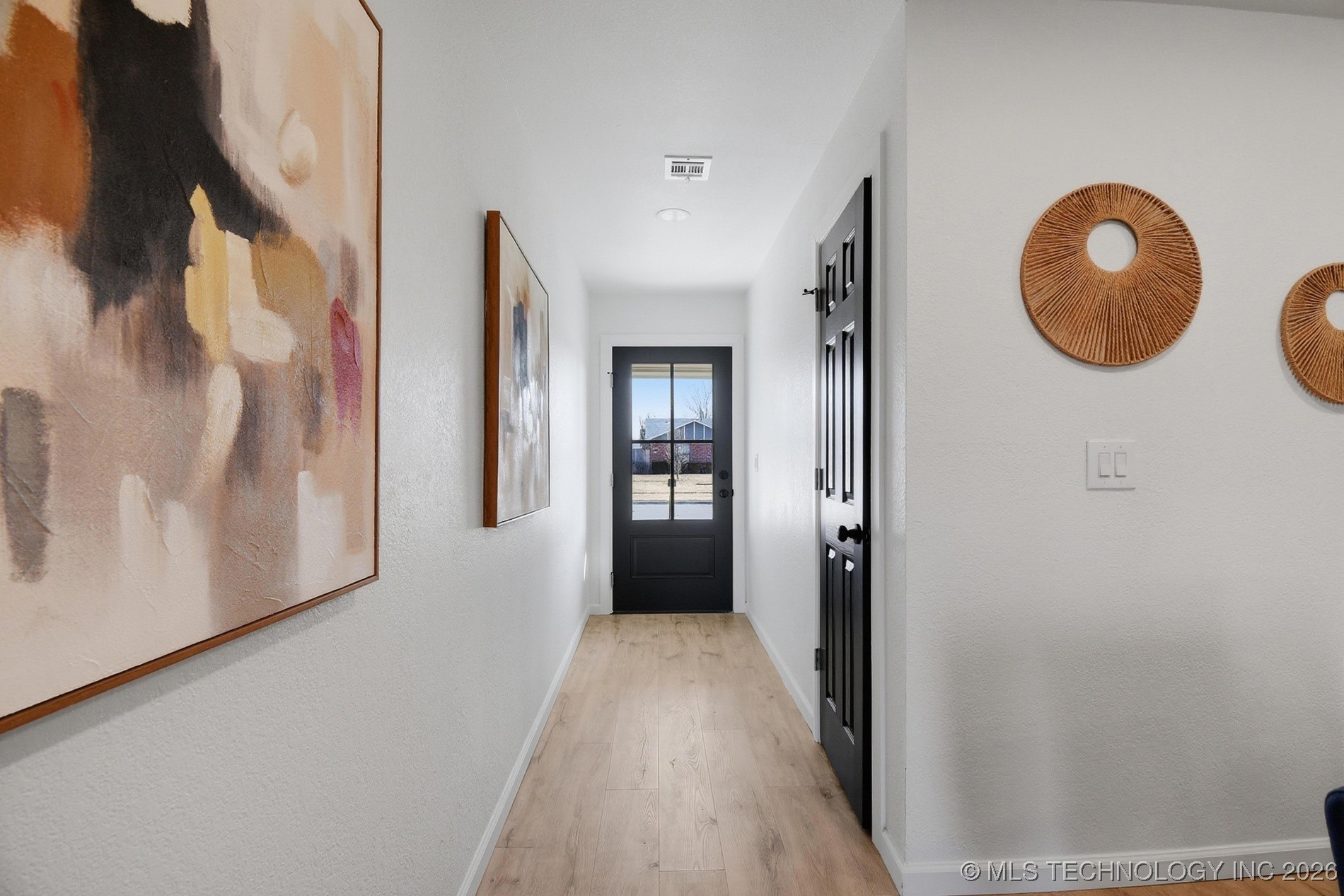 7806 N 121st East Avenue Property Photo 4