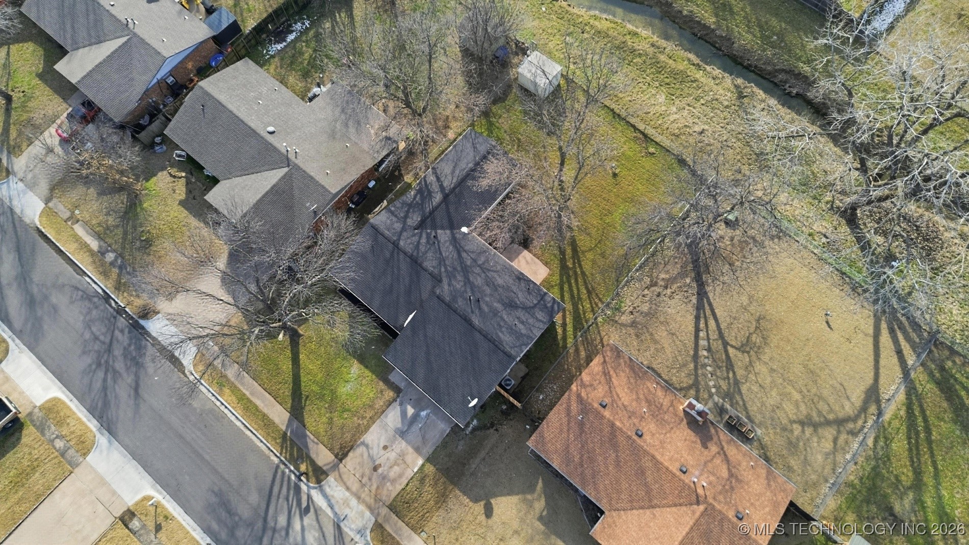 7806 N 121st East Avenue Property Photo 43