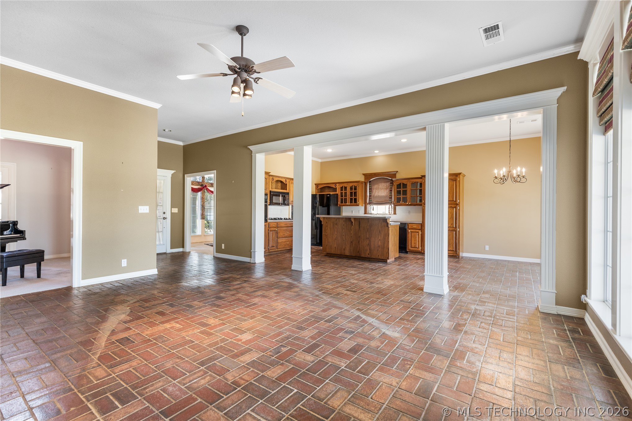 3311 Heritage Drive Property Photo 4