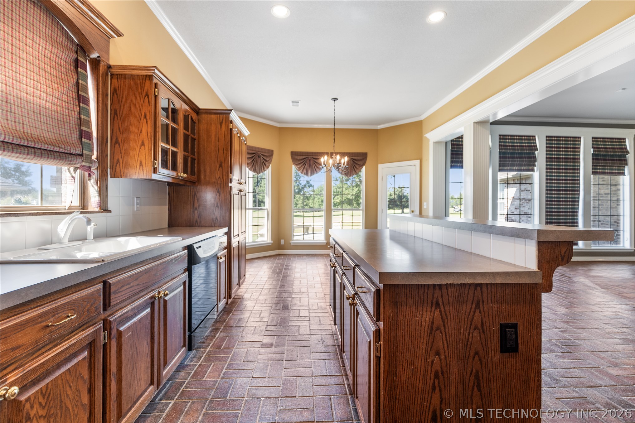 3311 Heritage Drive Property Photo 10