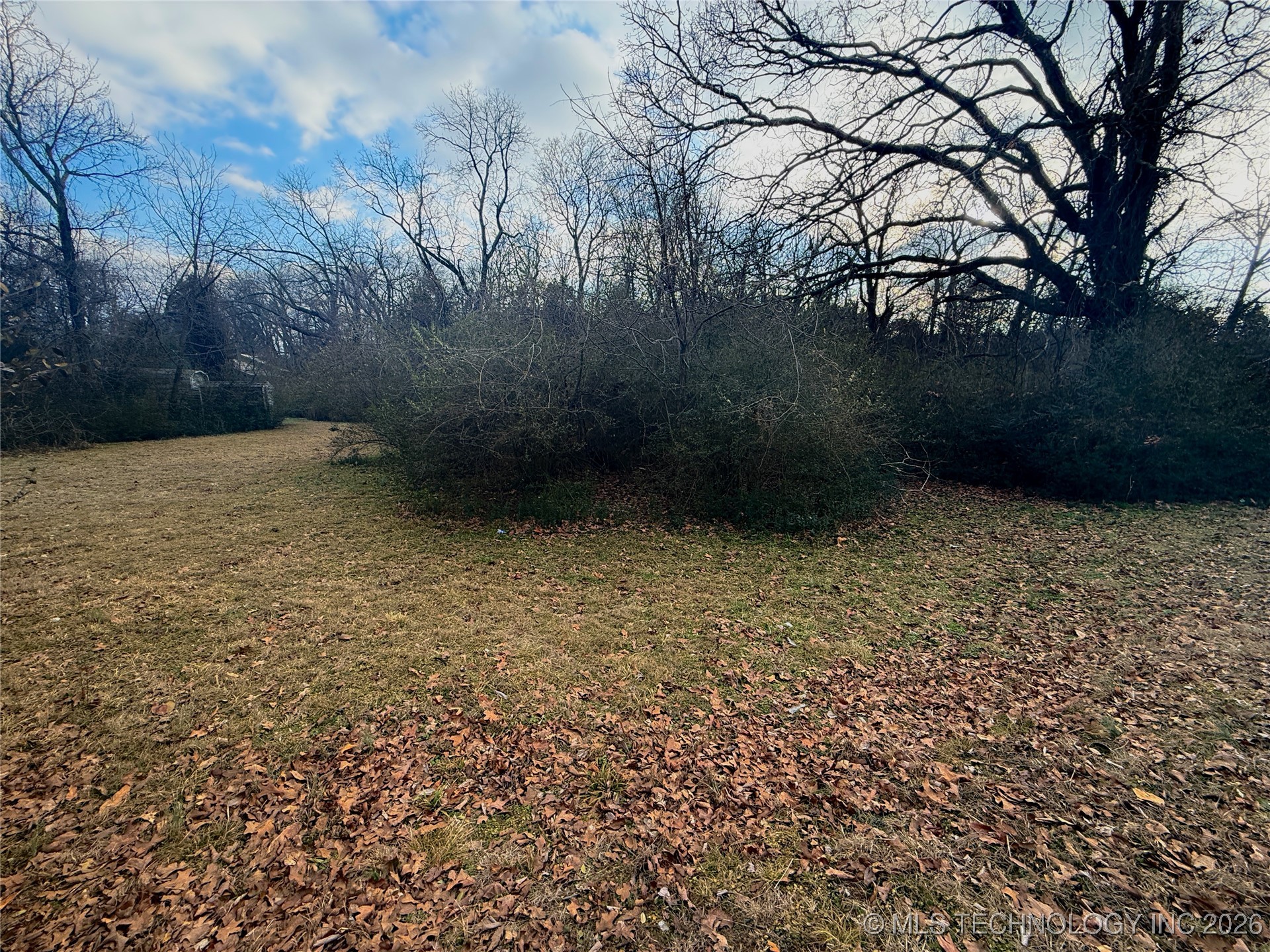 450 W Allen Road Property Photo 5